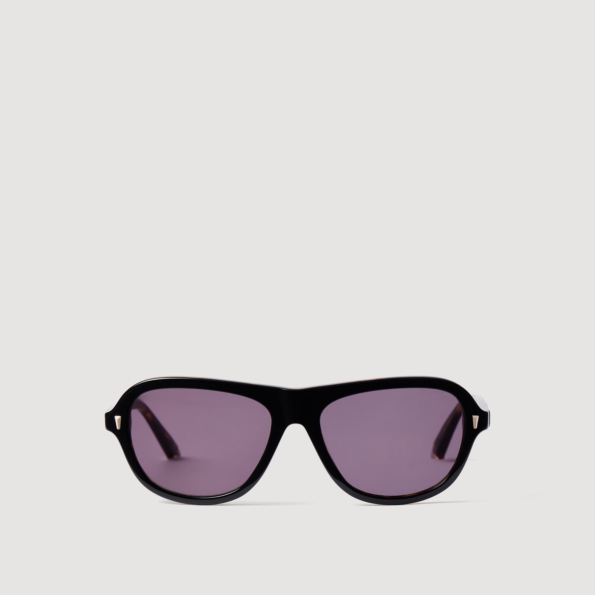 Zonnebril met getinte glazen