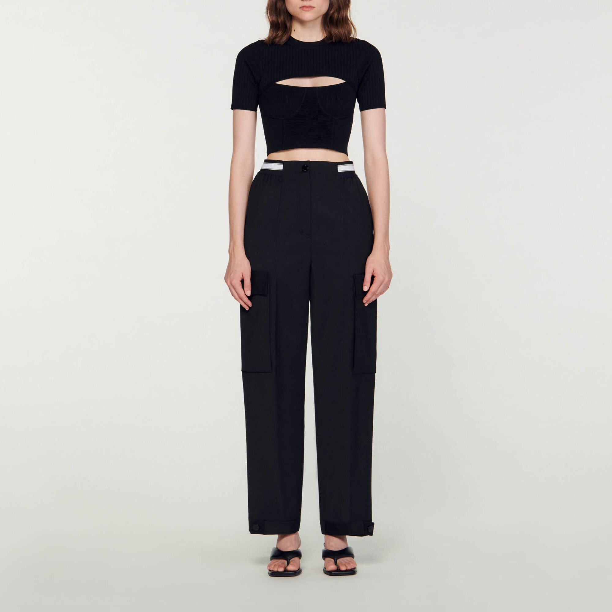 Opengewerkte korte trui