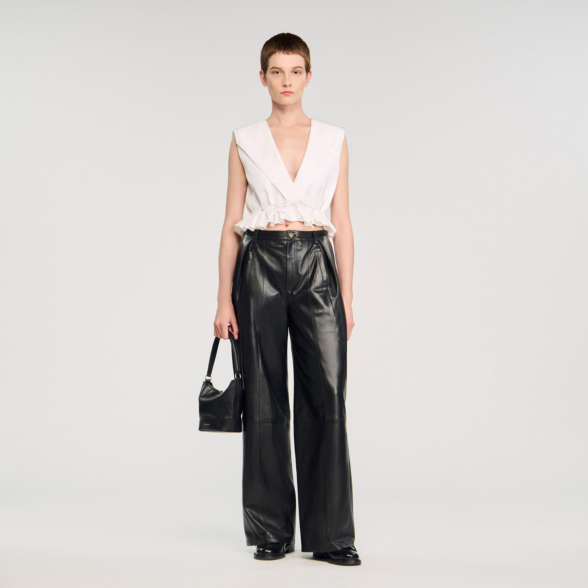 Korte top met volants