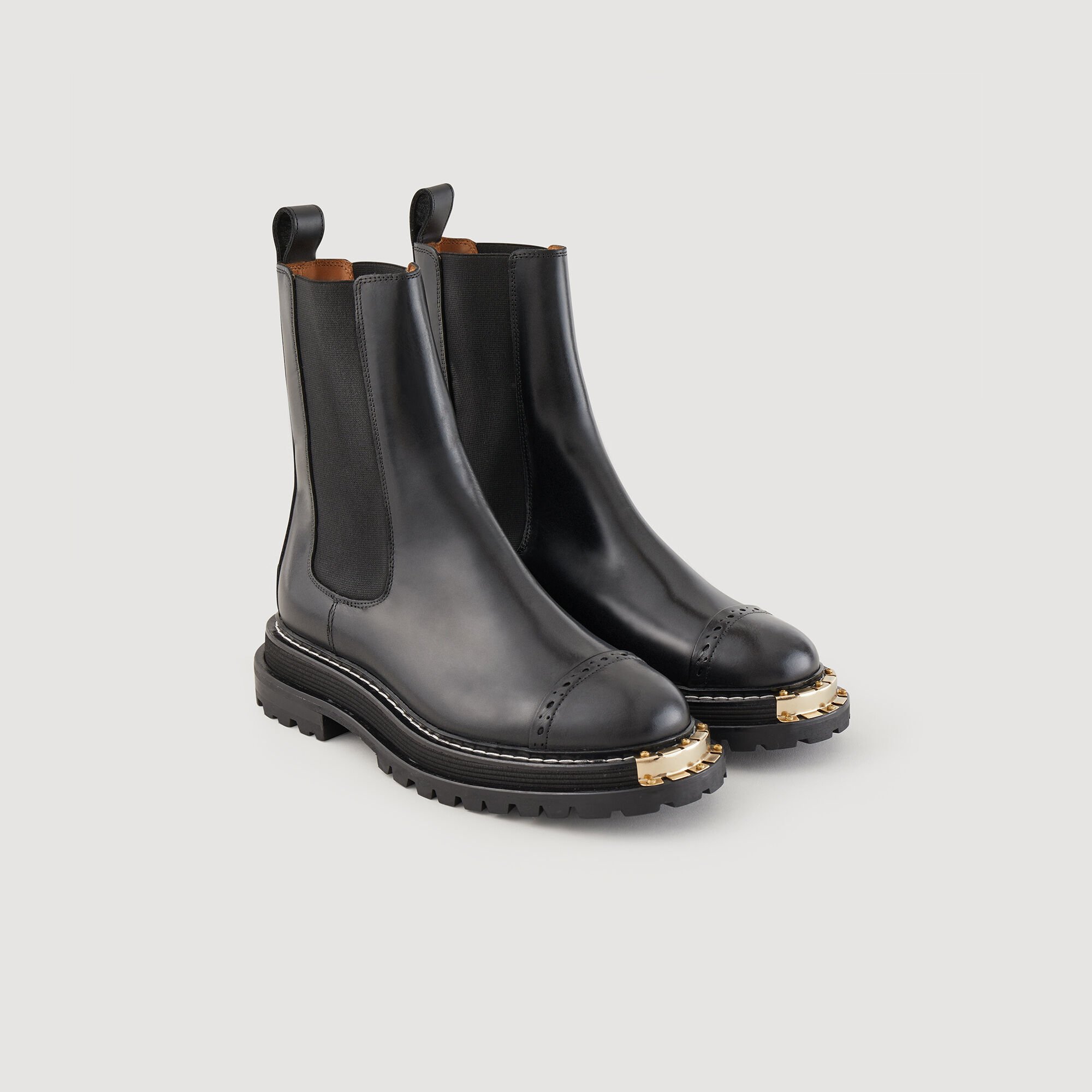 Chelsea boots leer