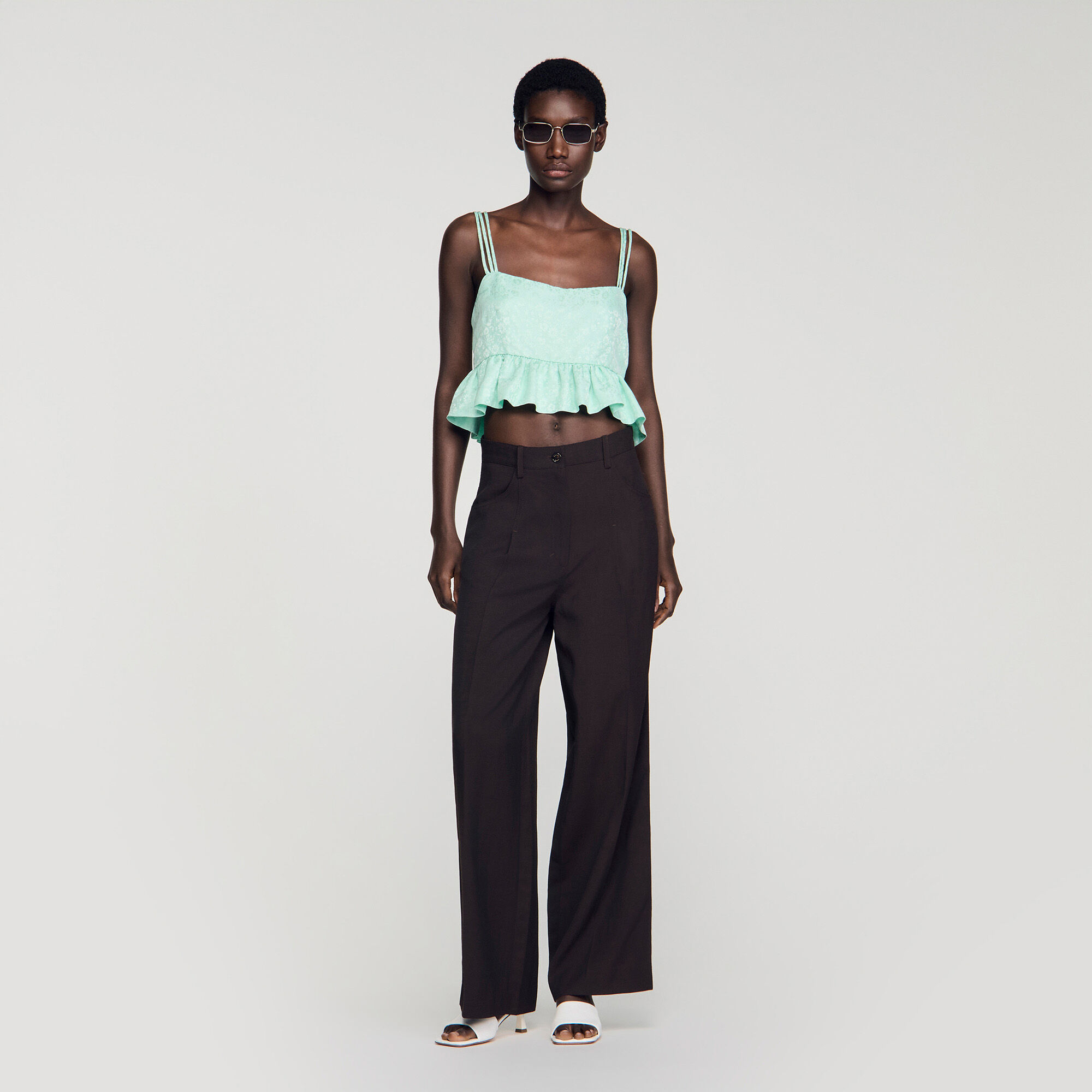 Korte top jacquard bloemen volants