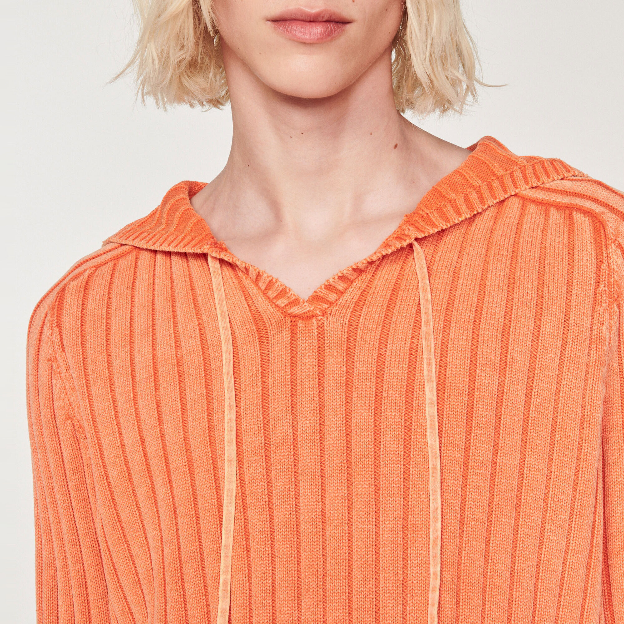Hoody van verbleekte tricot