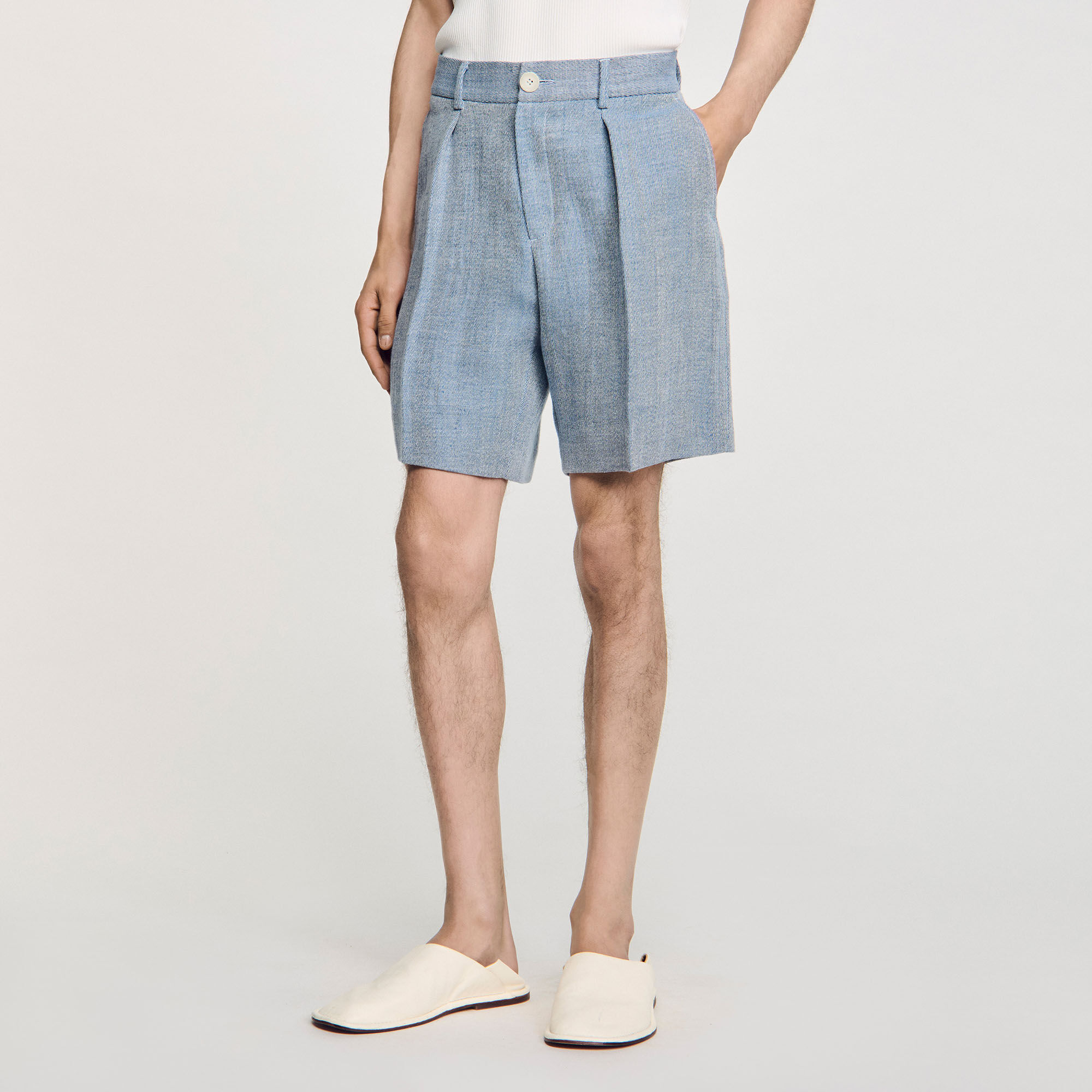 Short geplooid
