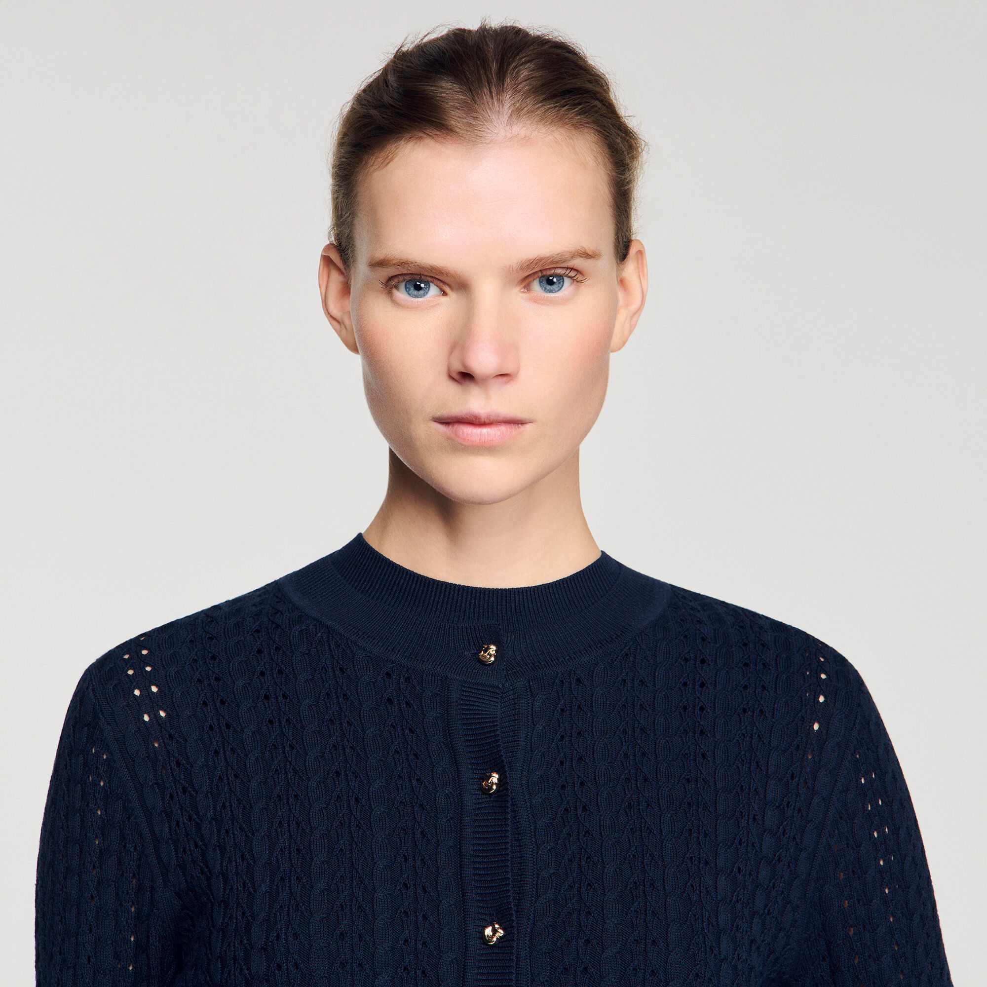 Kort gebreid vest met textuur