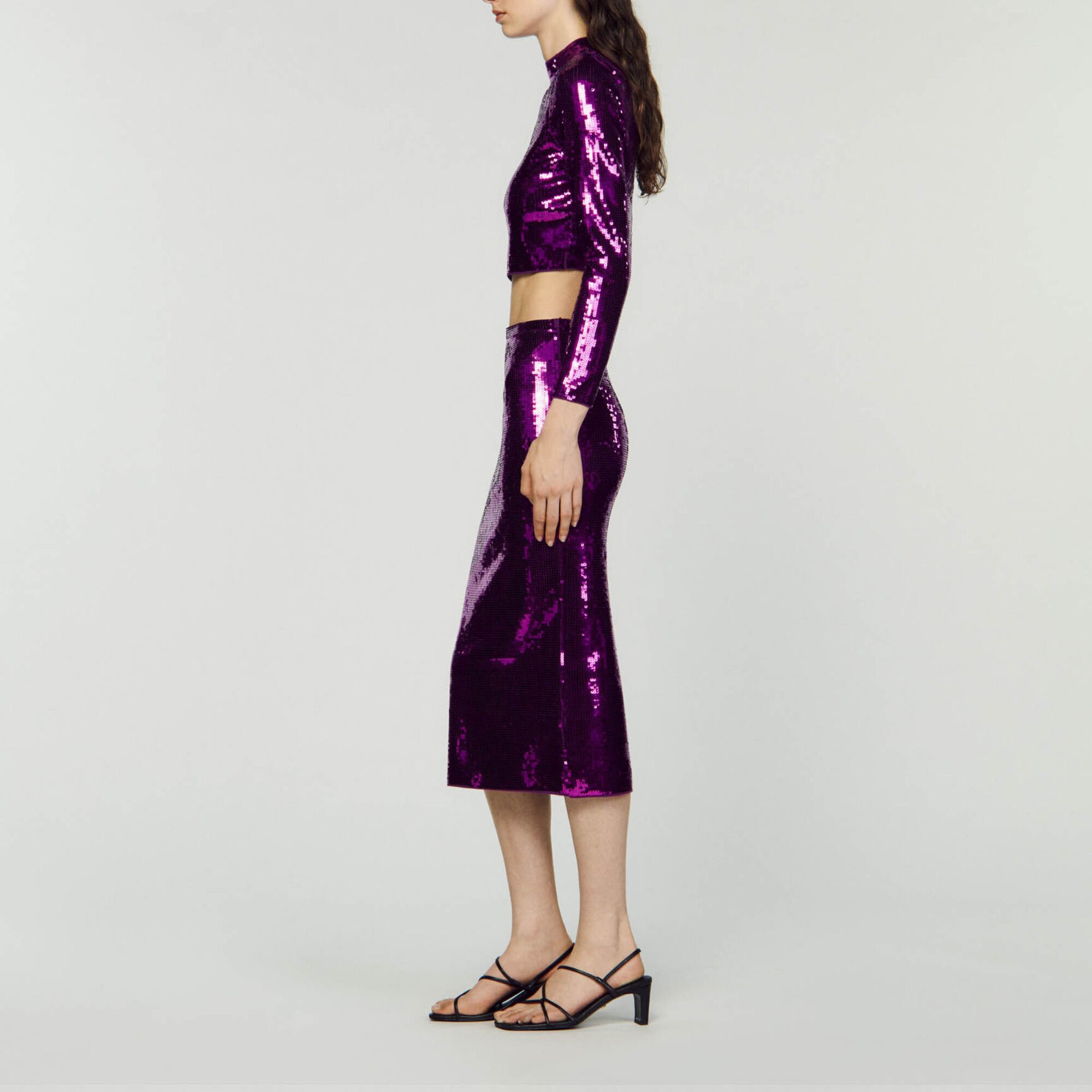 Korte tricot trui met lovertjes