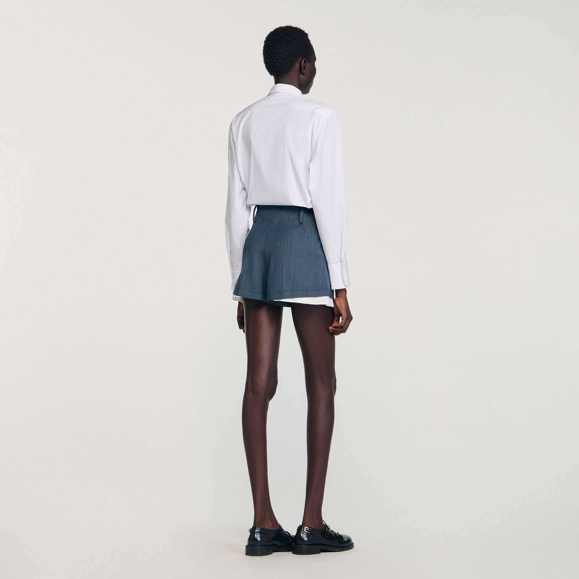 Short gestreept
