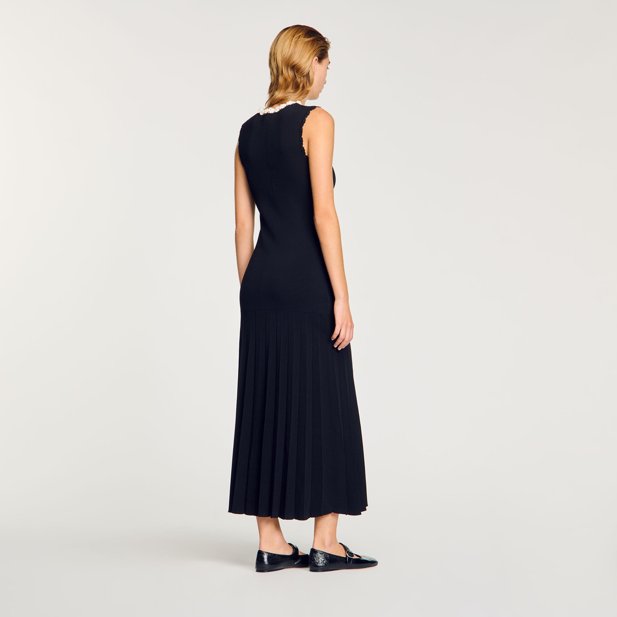 Lange jurk met gehaakte details