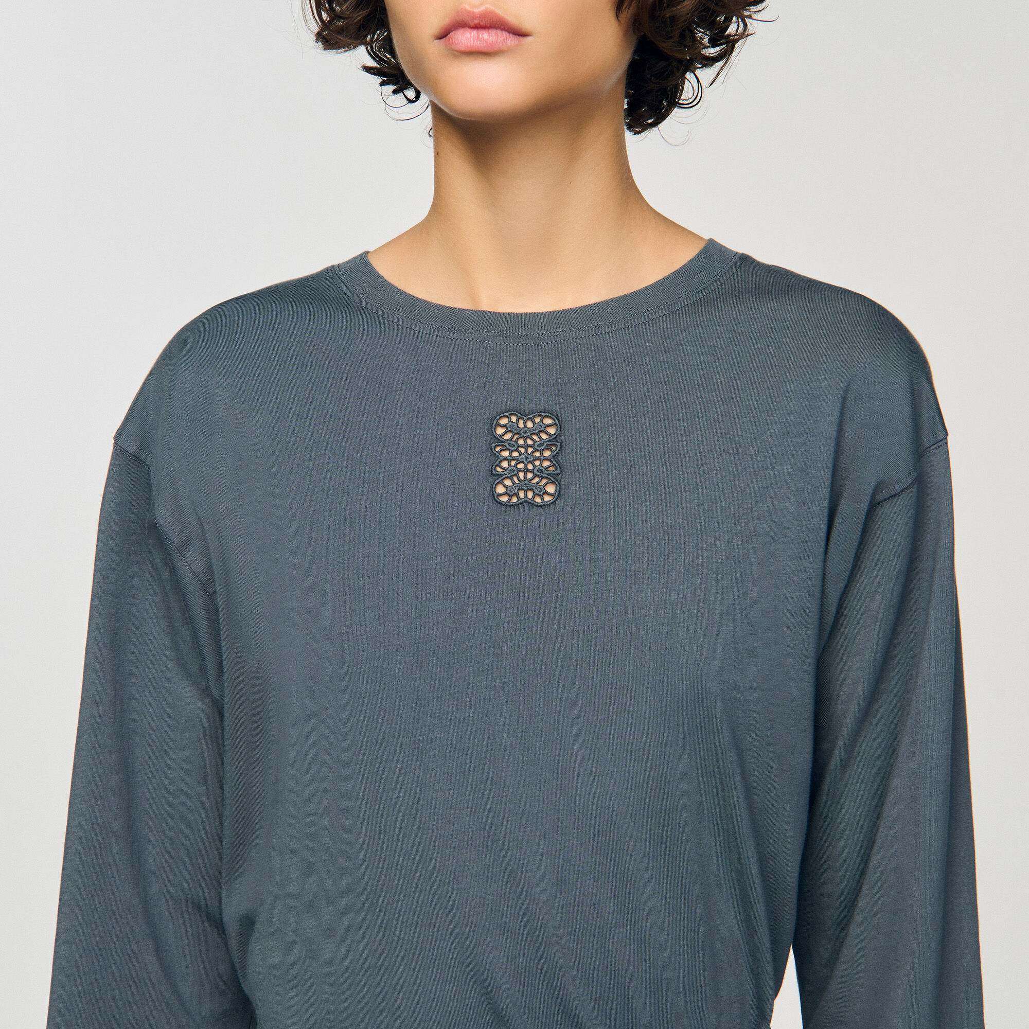 T-shirt met borduurwerk