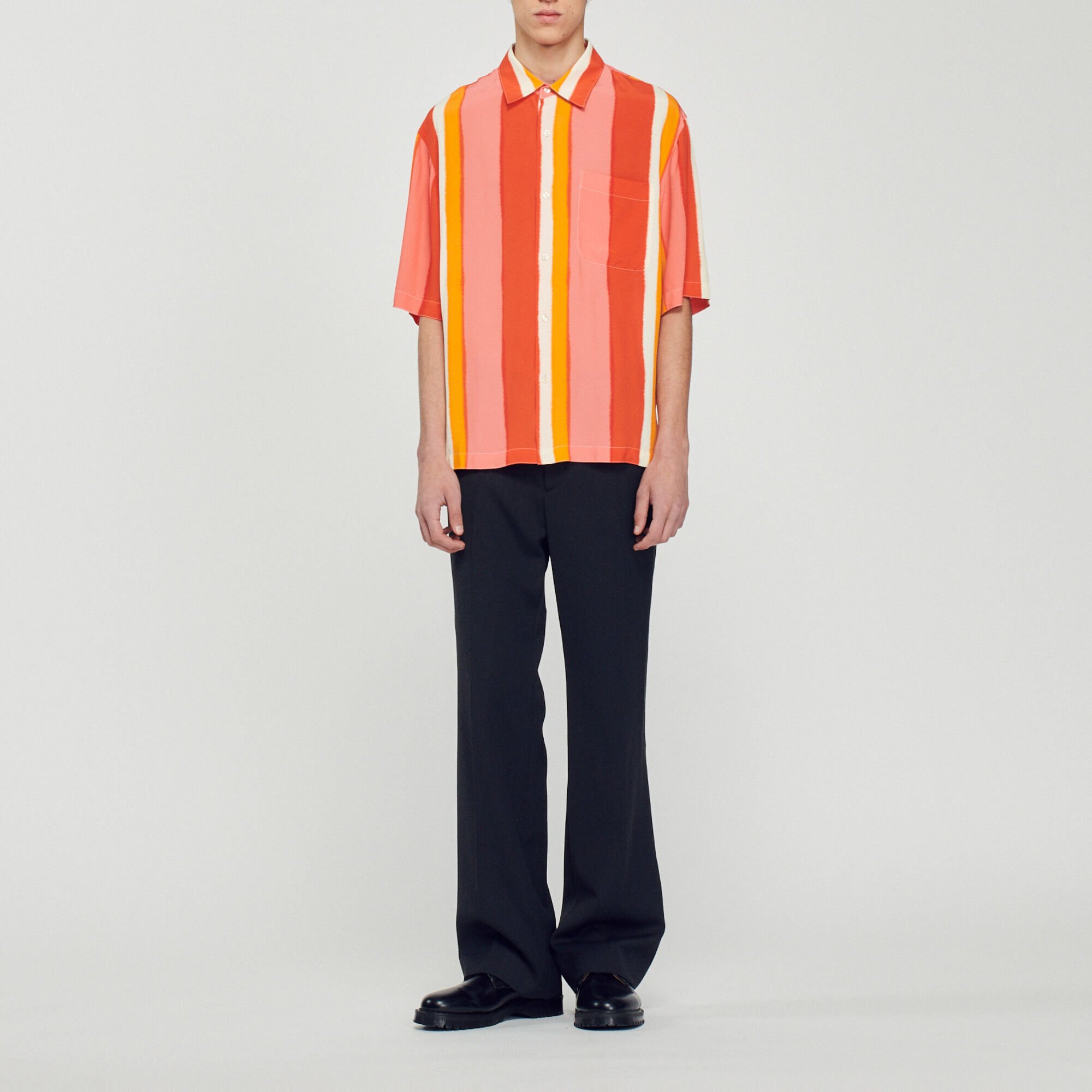 Soepelvallende strepenblouse, korte mouw
