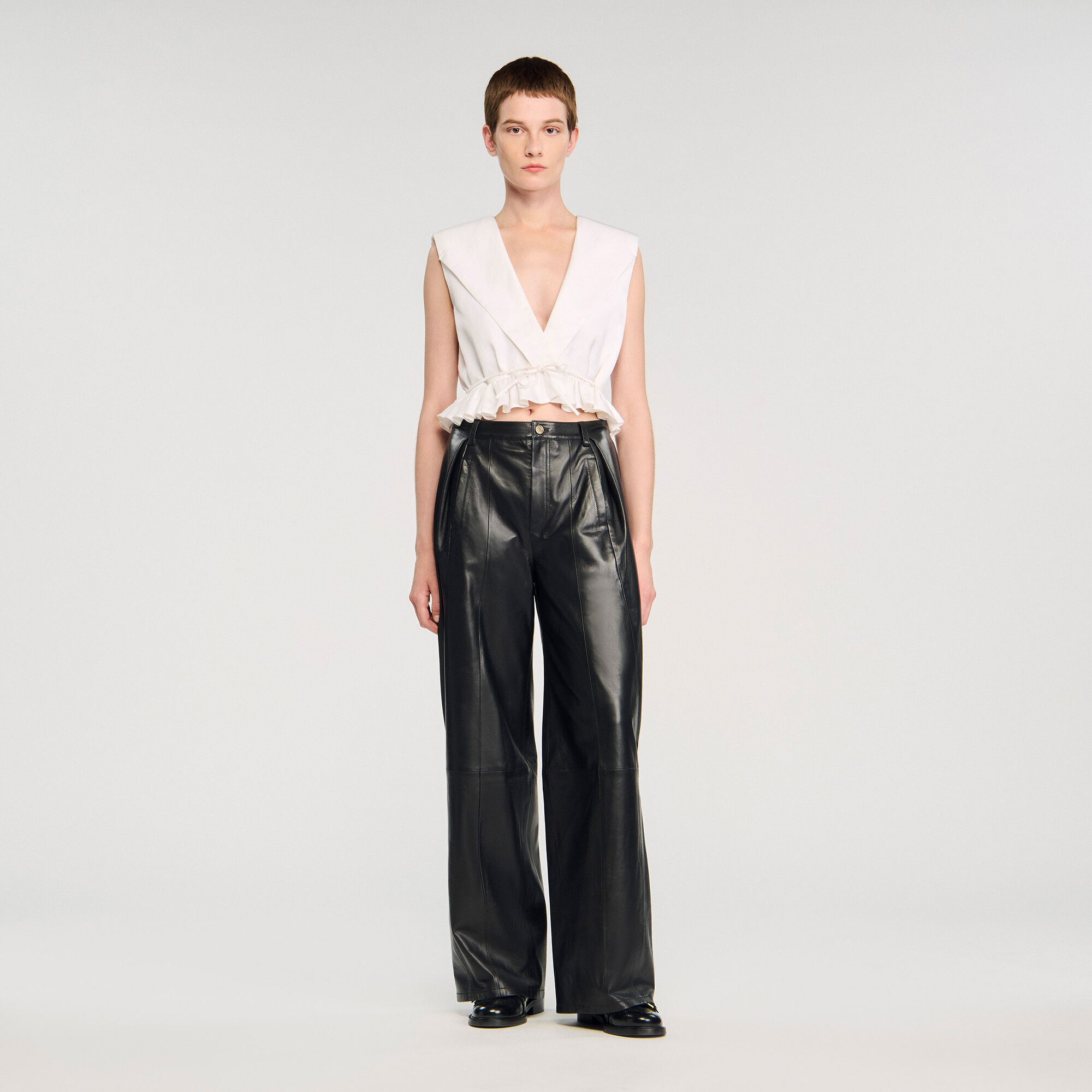 Korte top met volants