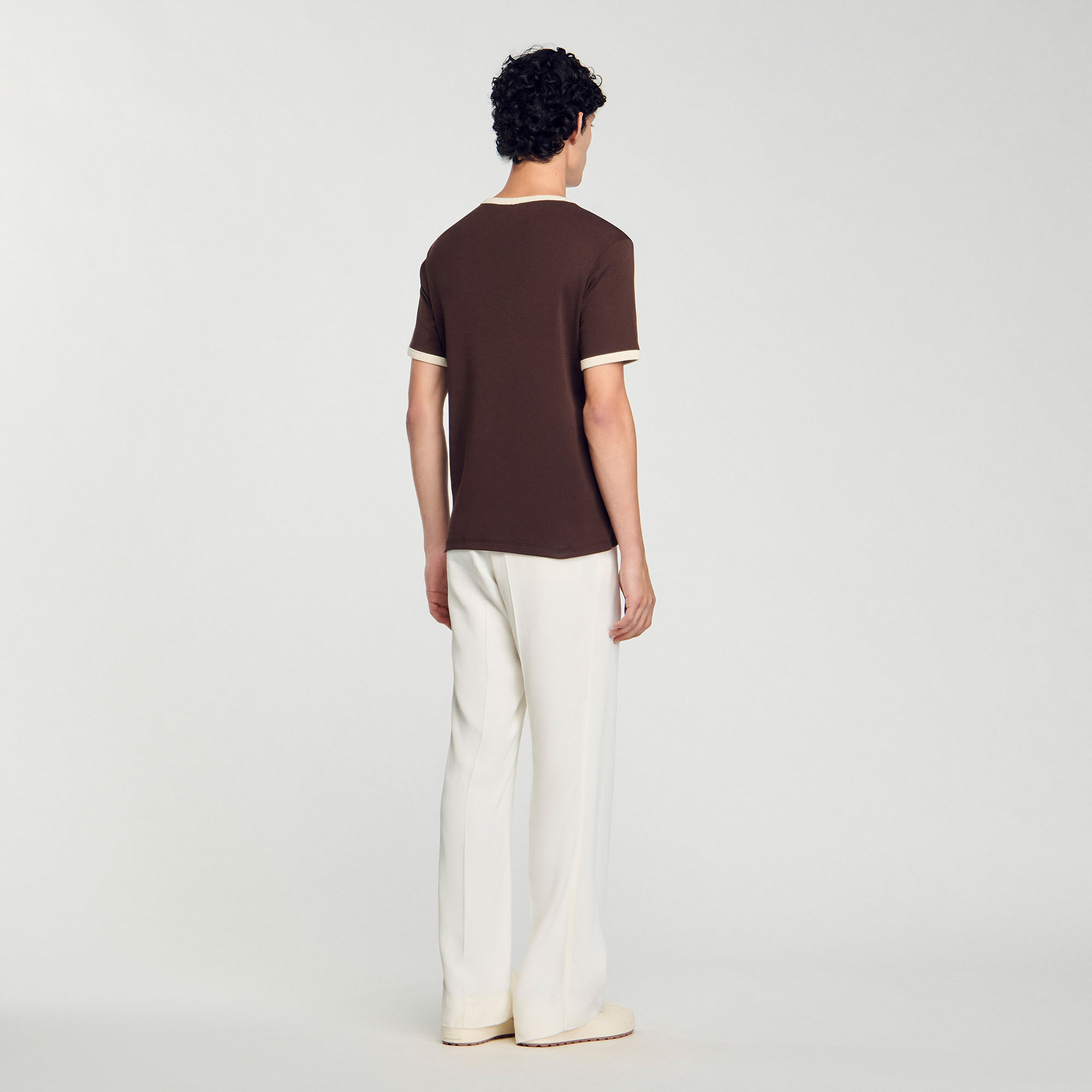 T-shirt tweekleurig met patch