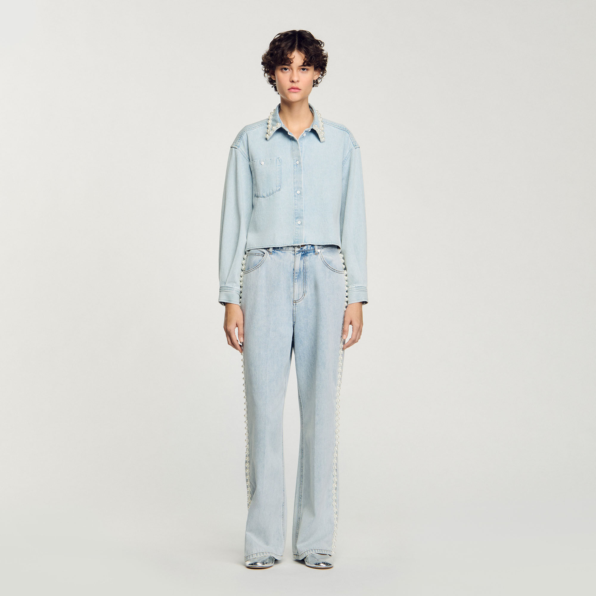 Overhemdblouse denim kraag met parels