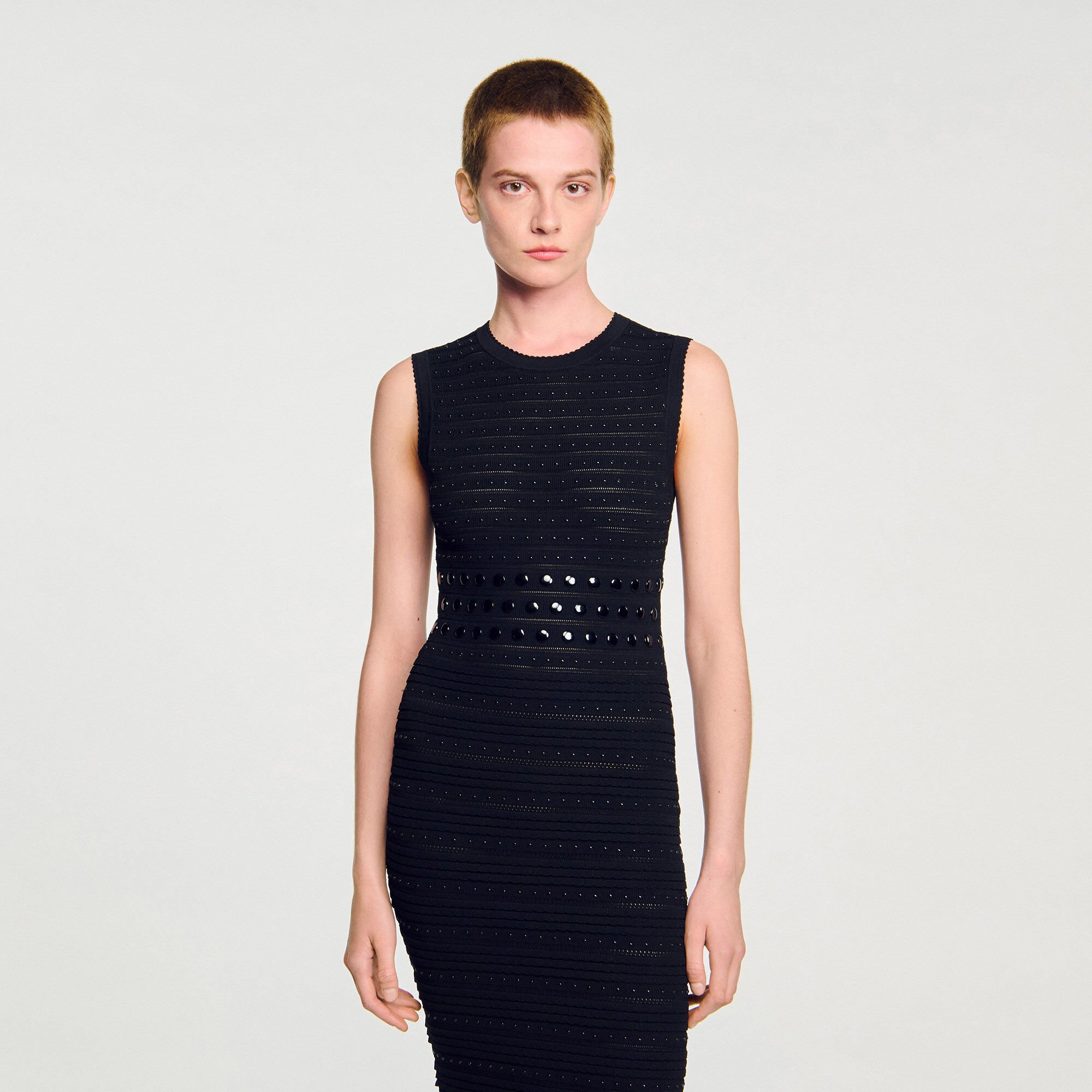 Lange jurk tricot met studs Lange jurk tricot met studs