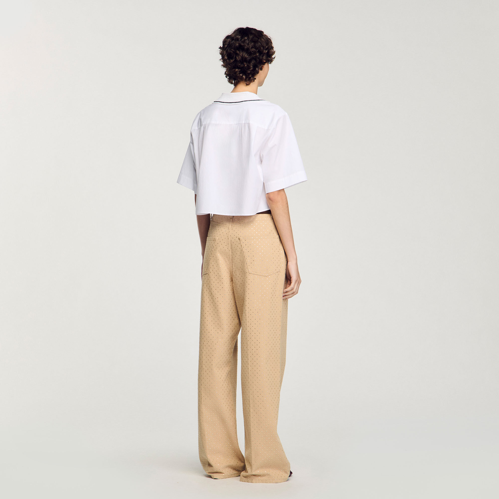 Overhemdblouse met gehaakte kraag