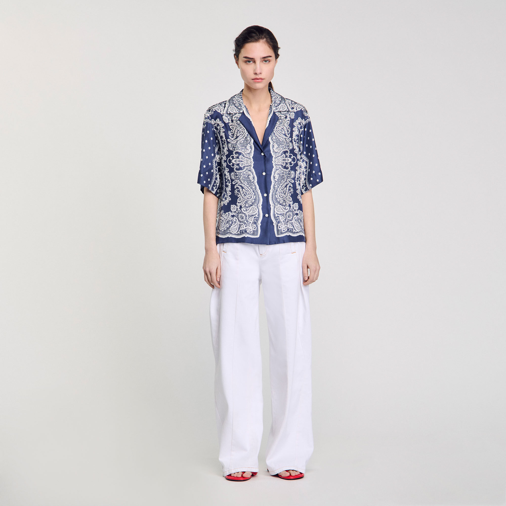 Overhemdblouse bandana print
