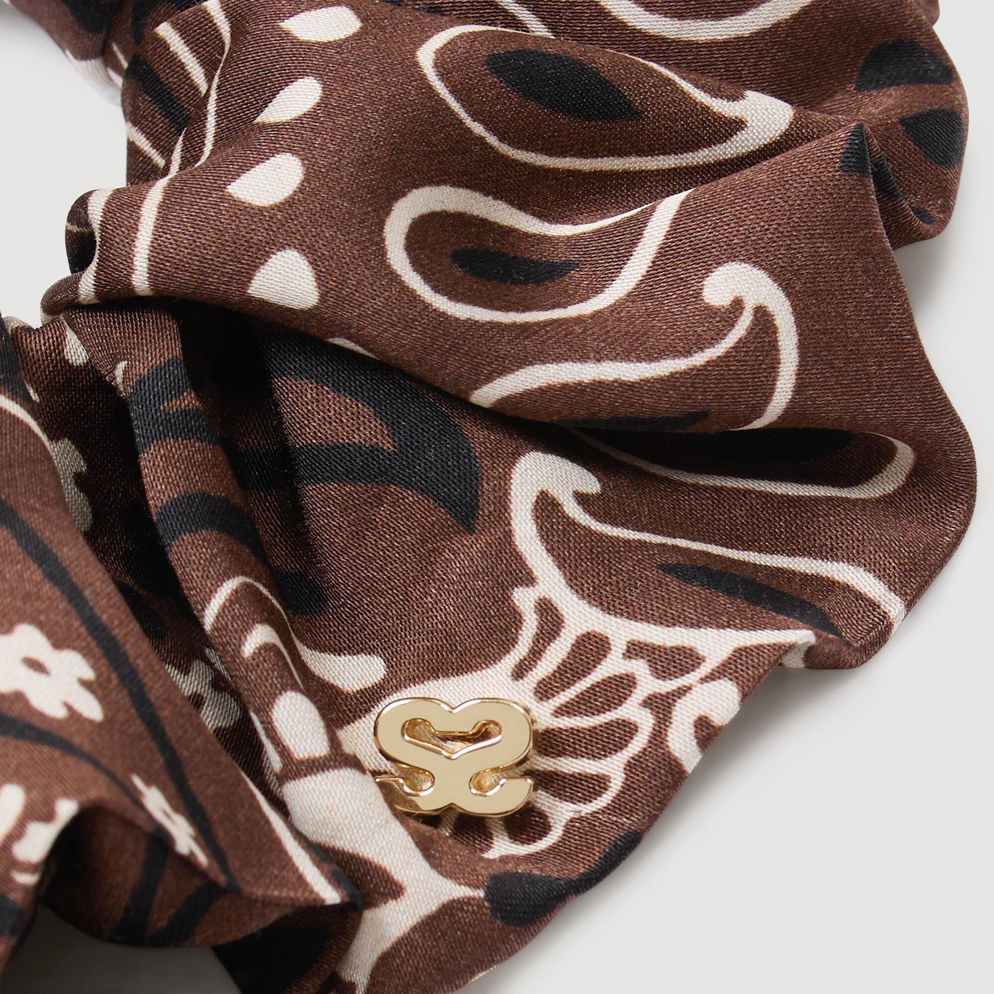 Scrunchie foulard bandana print