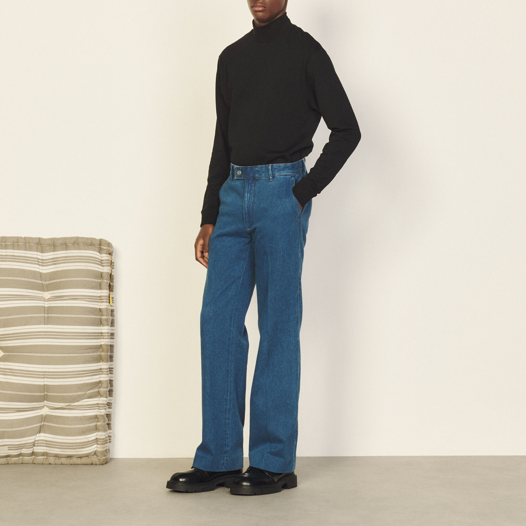 Jeansbroek licht uitlopend model