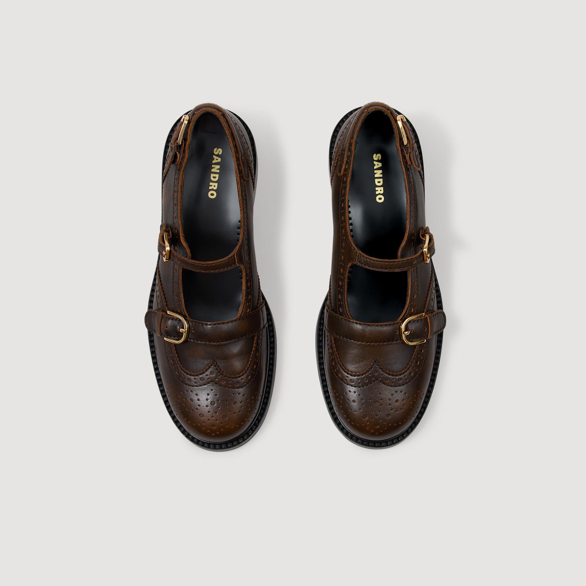 Derby schoenen met gespen