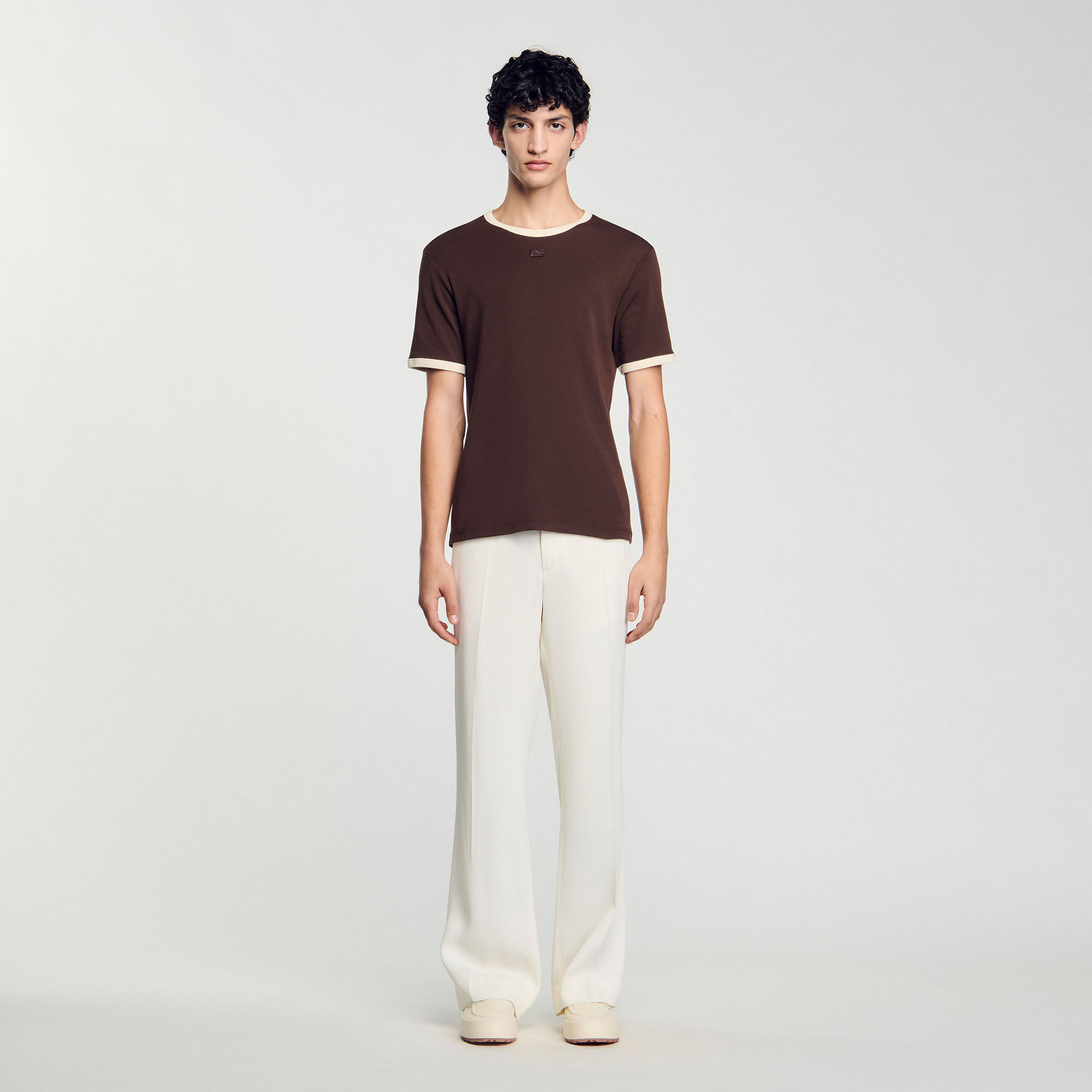 T-shirt tweekleurig met patch