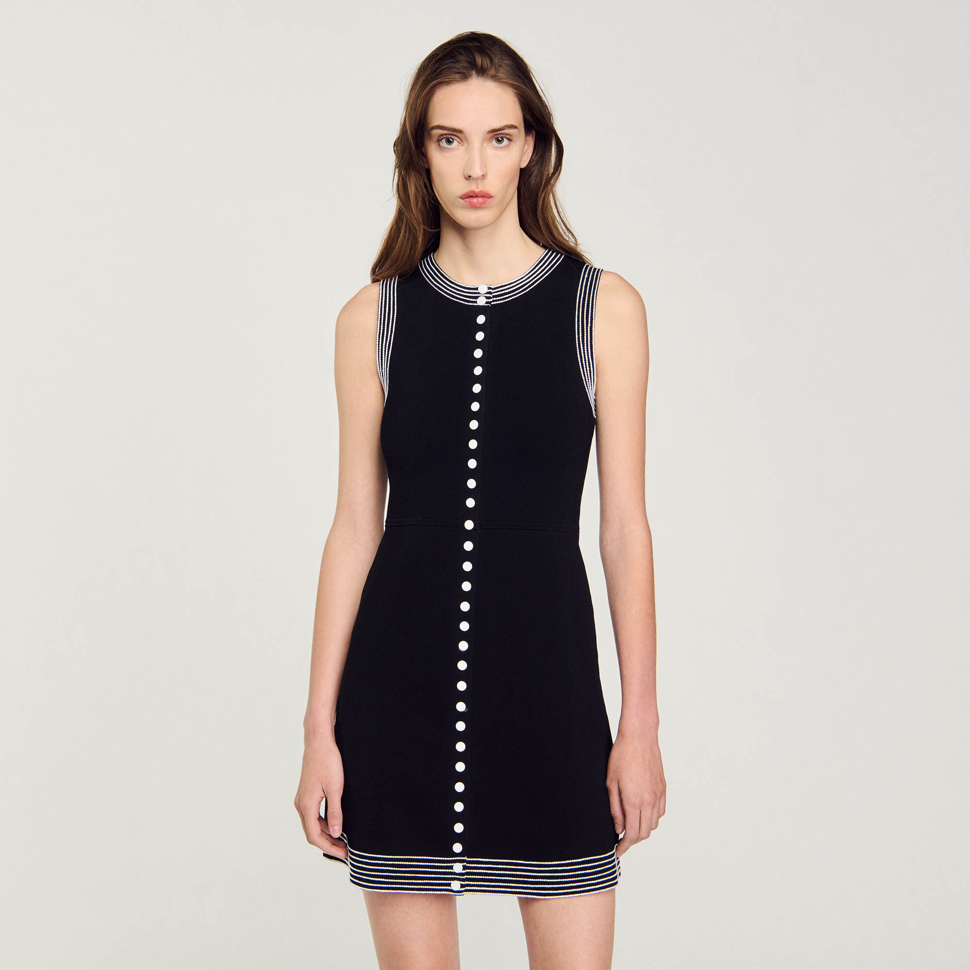 Korte jurk met knoopsluiting