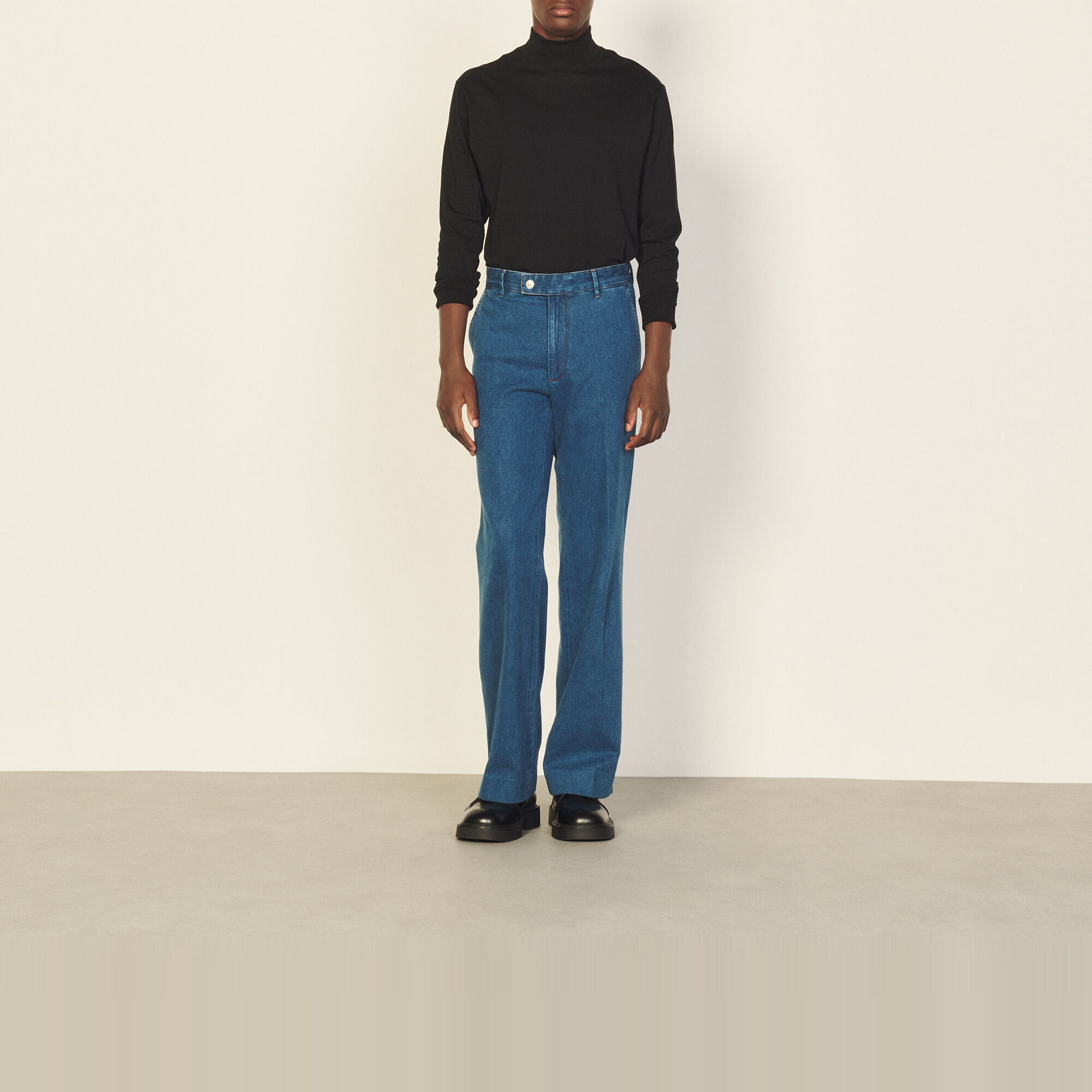 Jeansbroek licht uitlopend model
