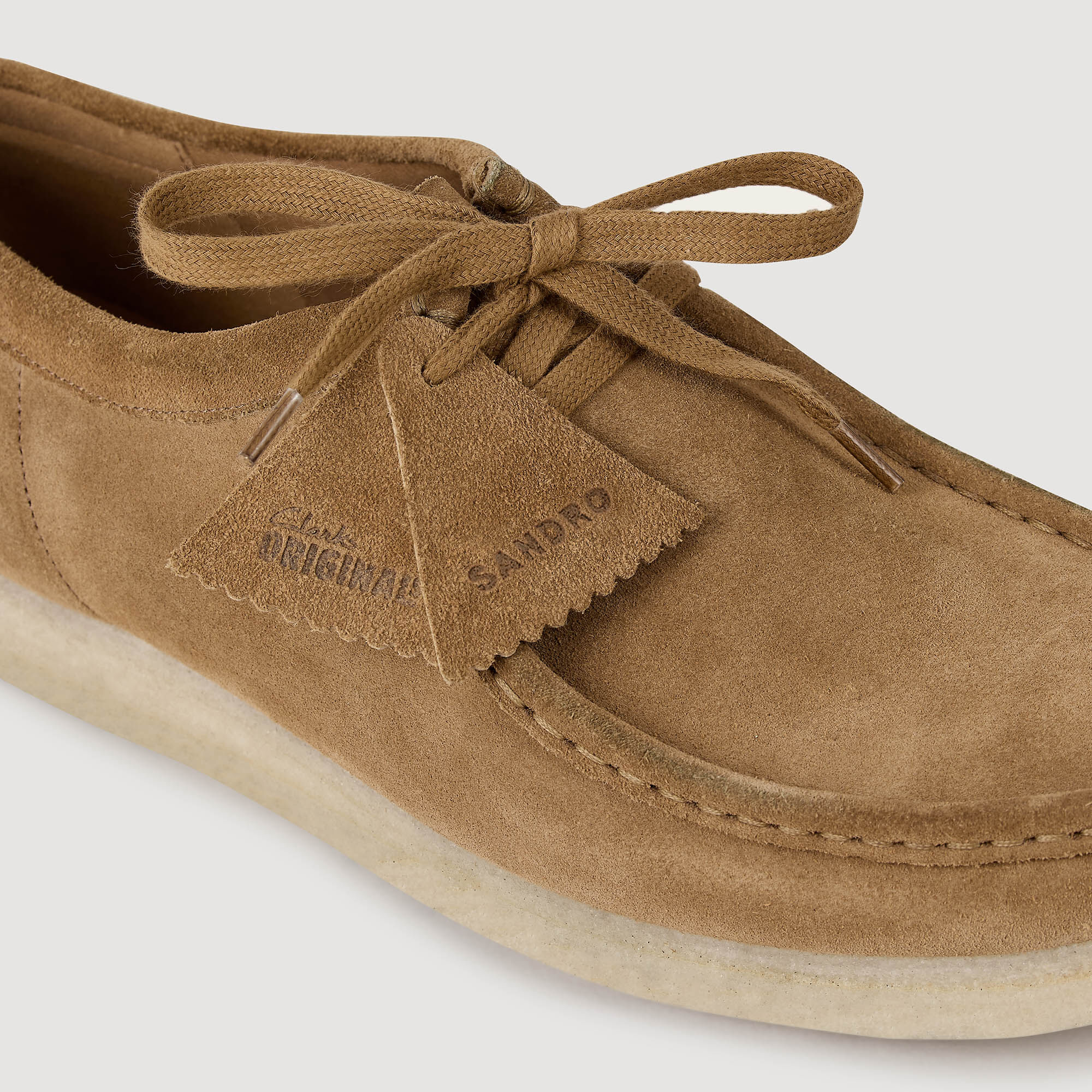 Derby's Wallabee™ van suède