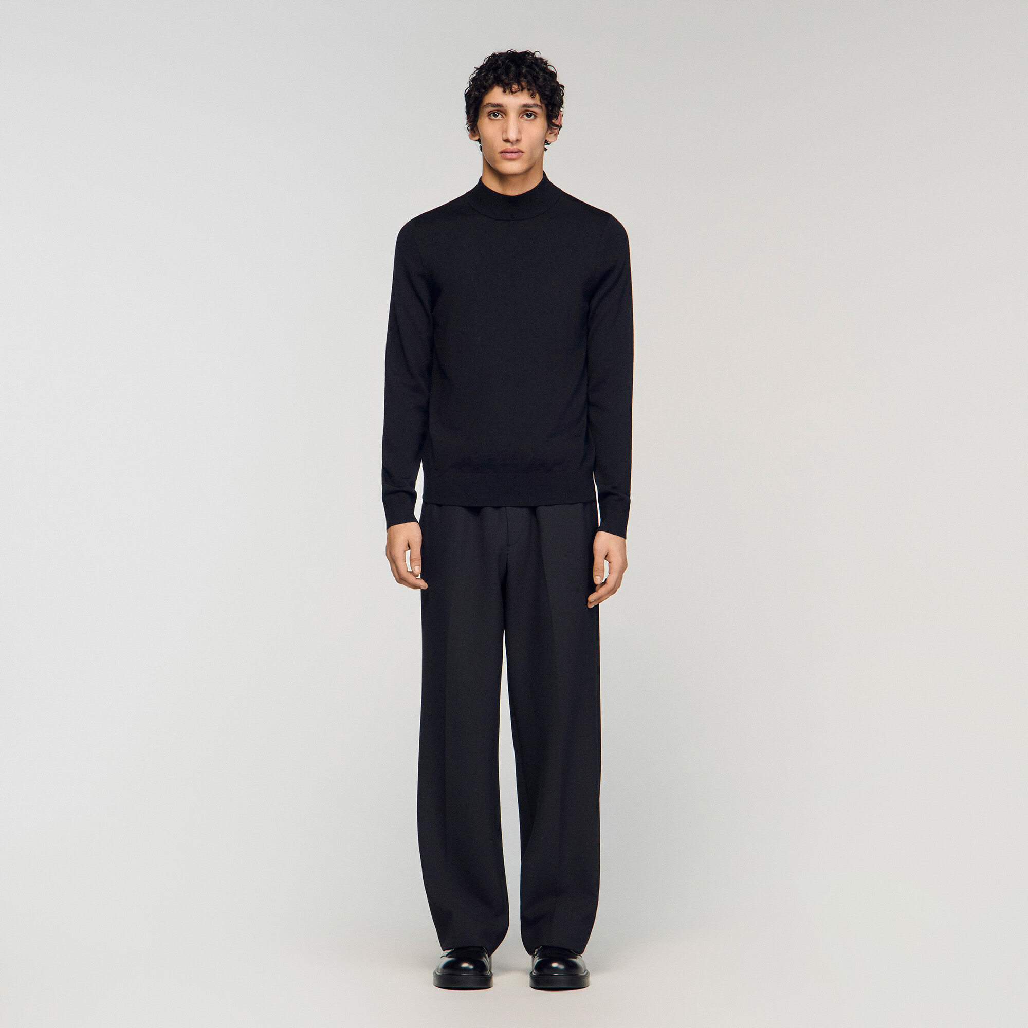 Wollen trui met opstaande kraag