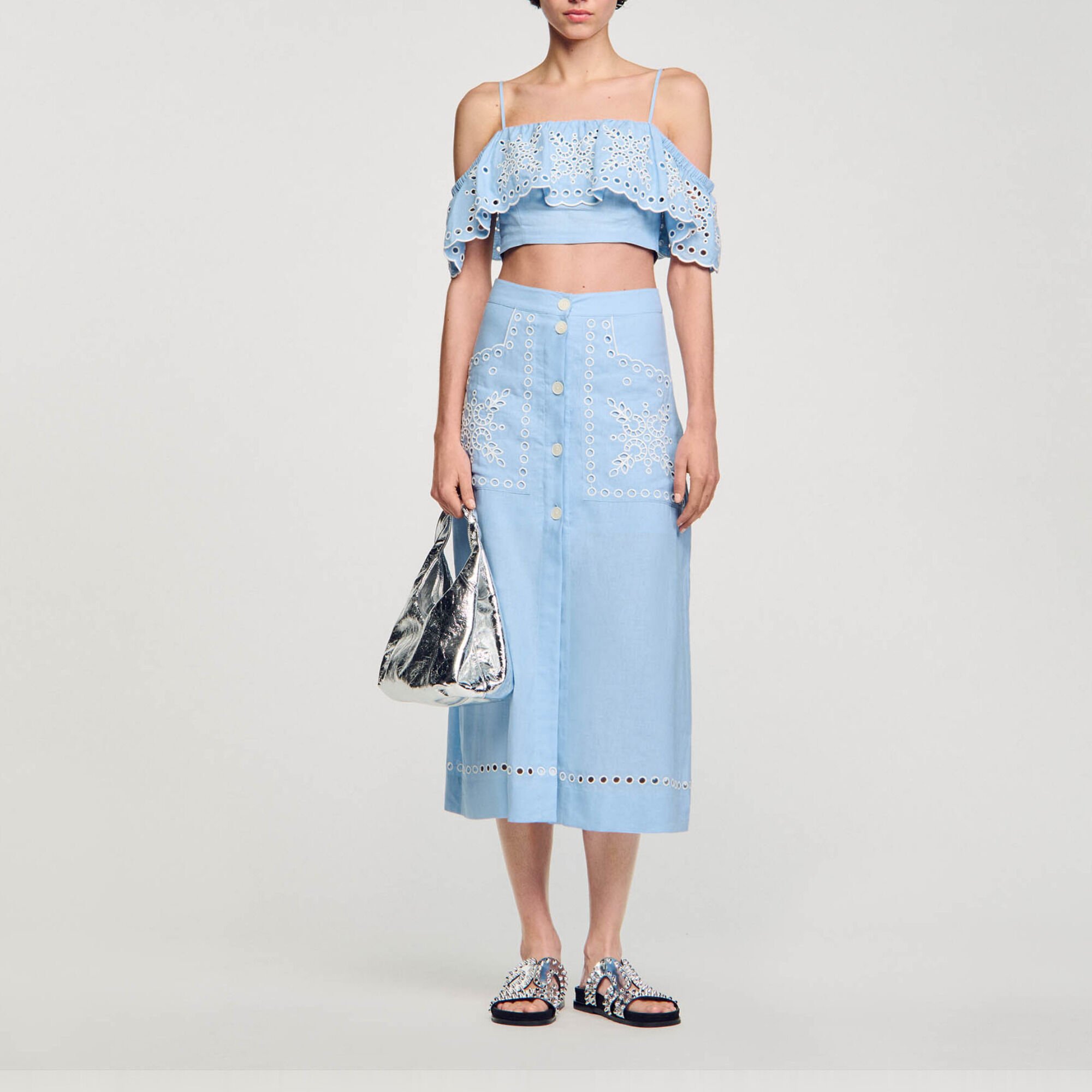 Lange rok geborduurd