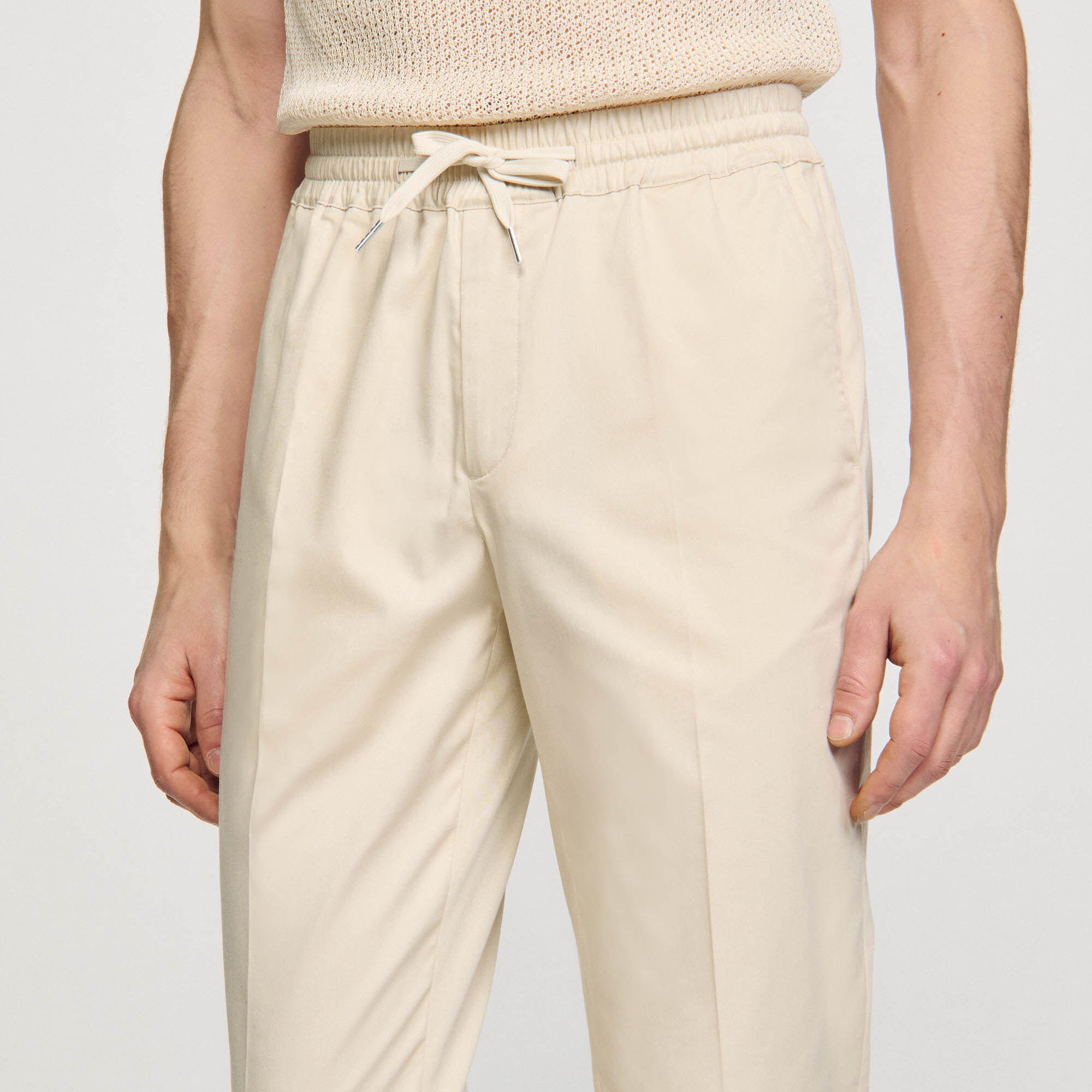 Rechte pantalon met elastiek
