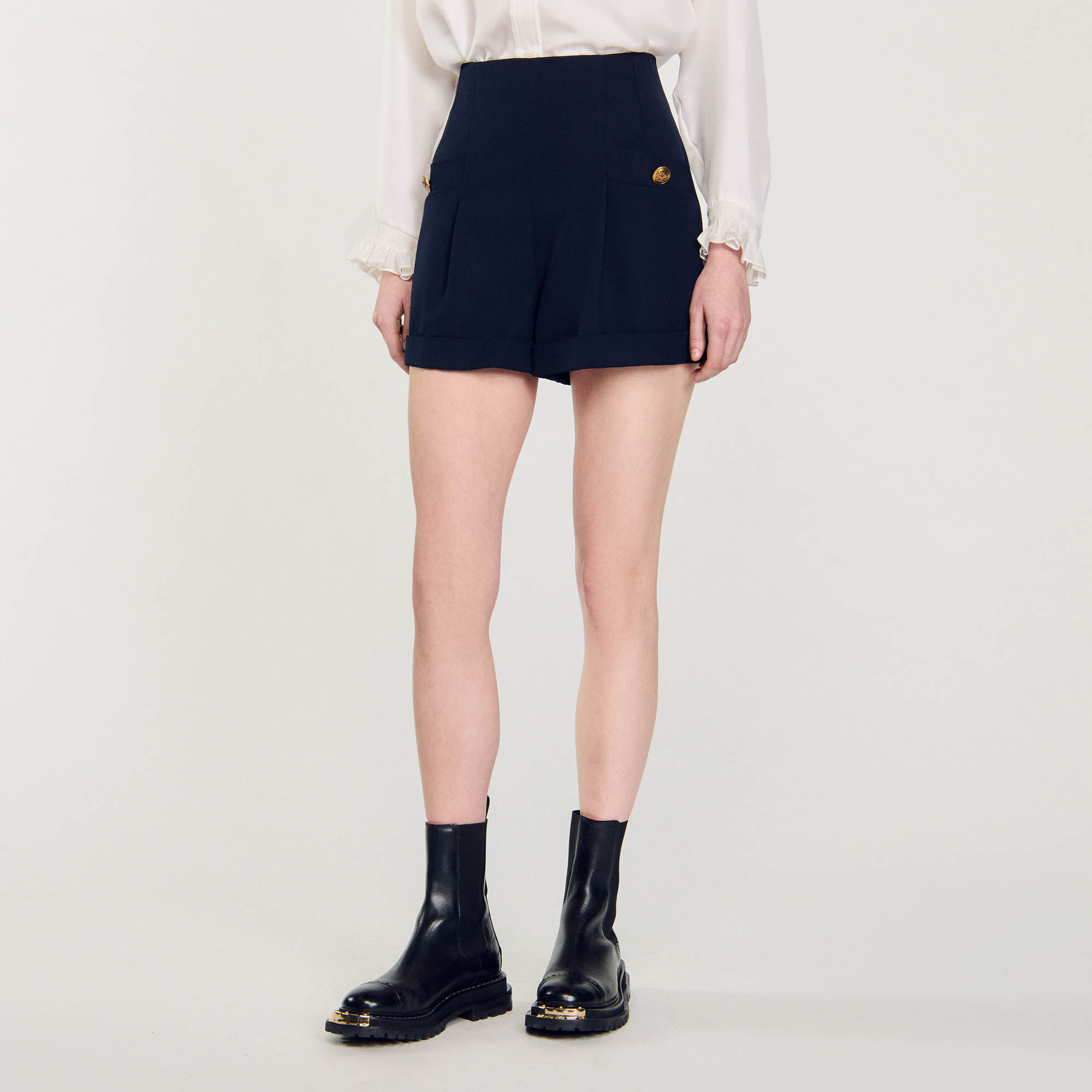 Short met omslag
