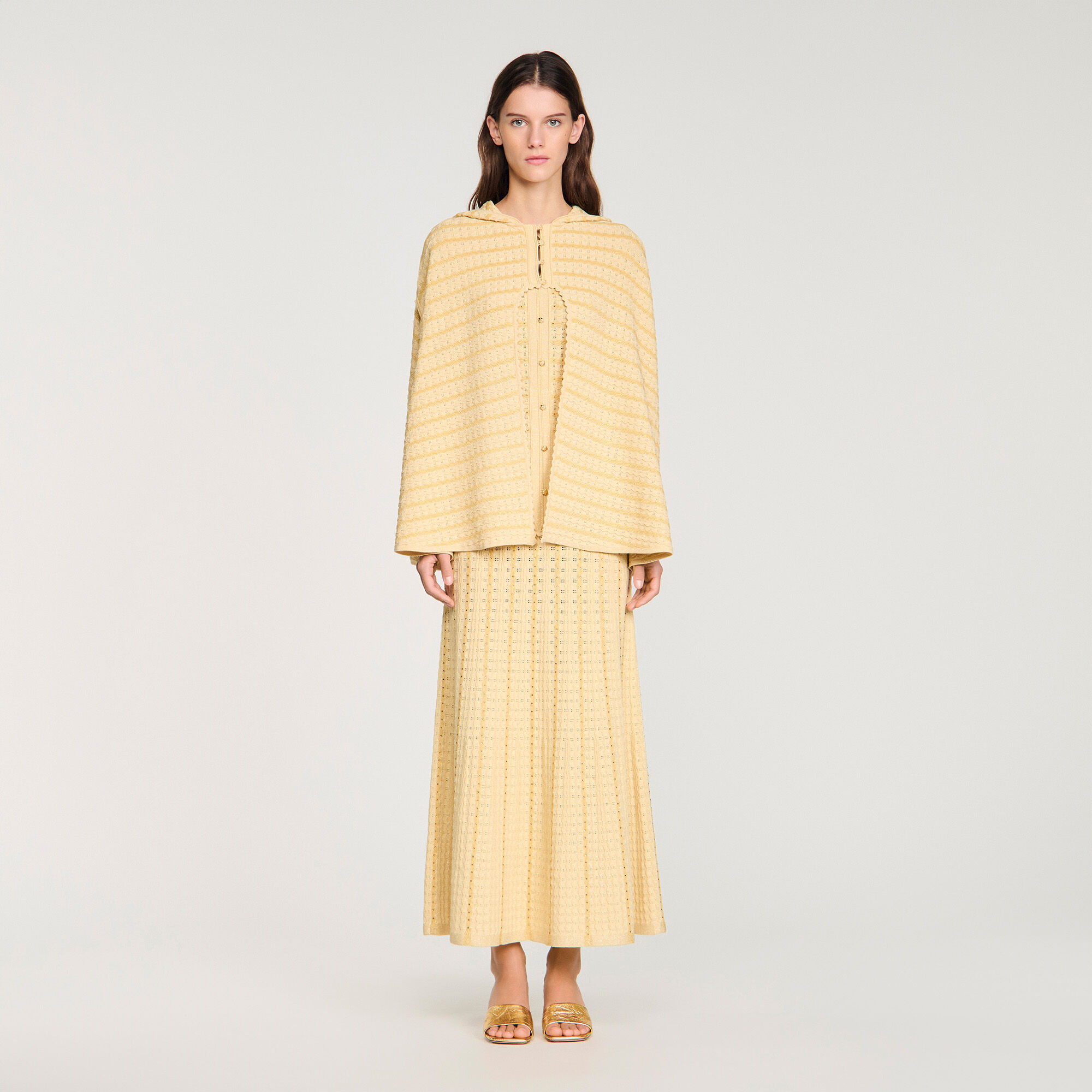 Gebreide cape met stras