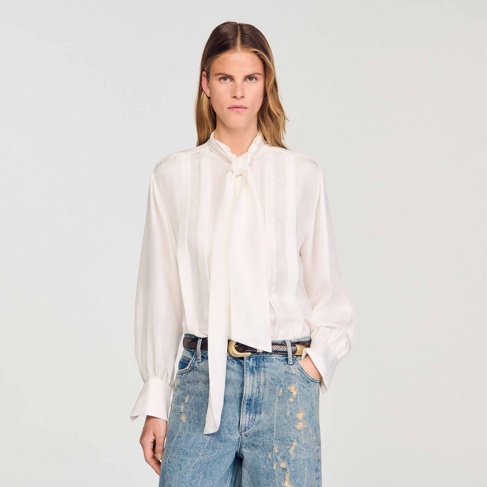 Zijden blouse met lavallière