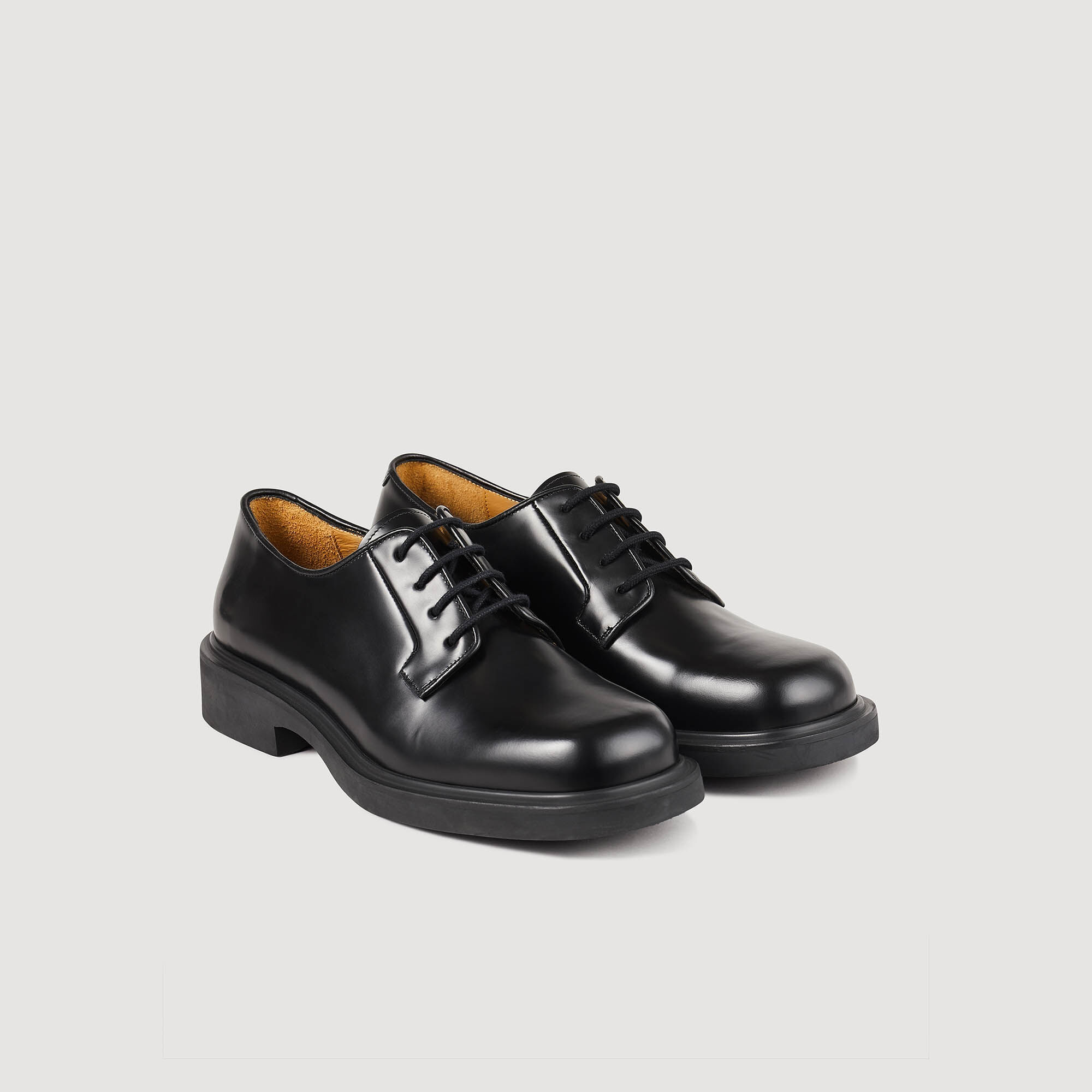 Derby veterschoenen lakleer