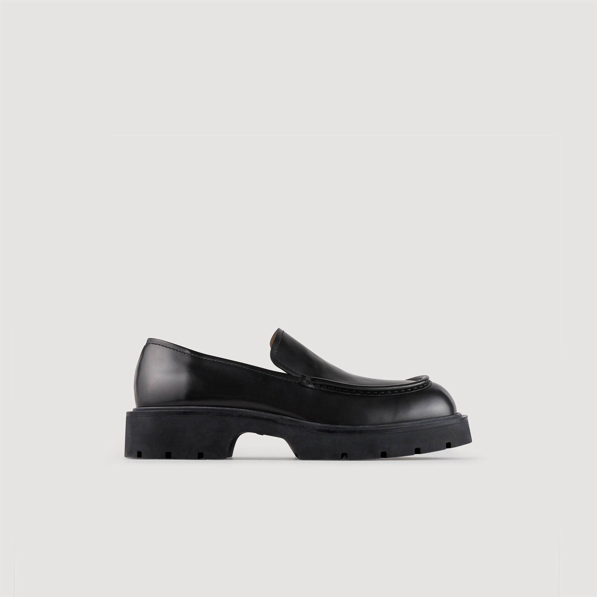 Mocassins van glanzend leer