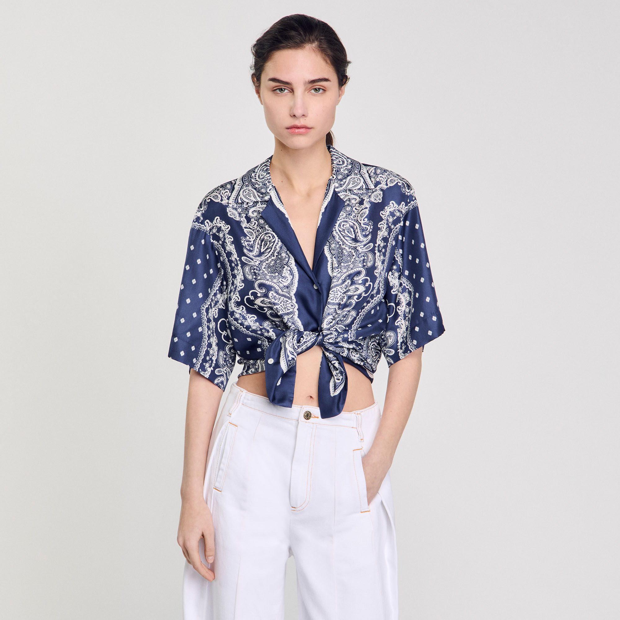 Overhemdblouse bandana print