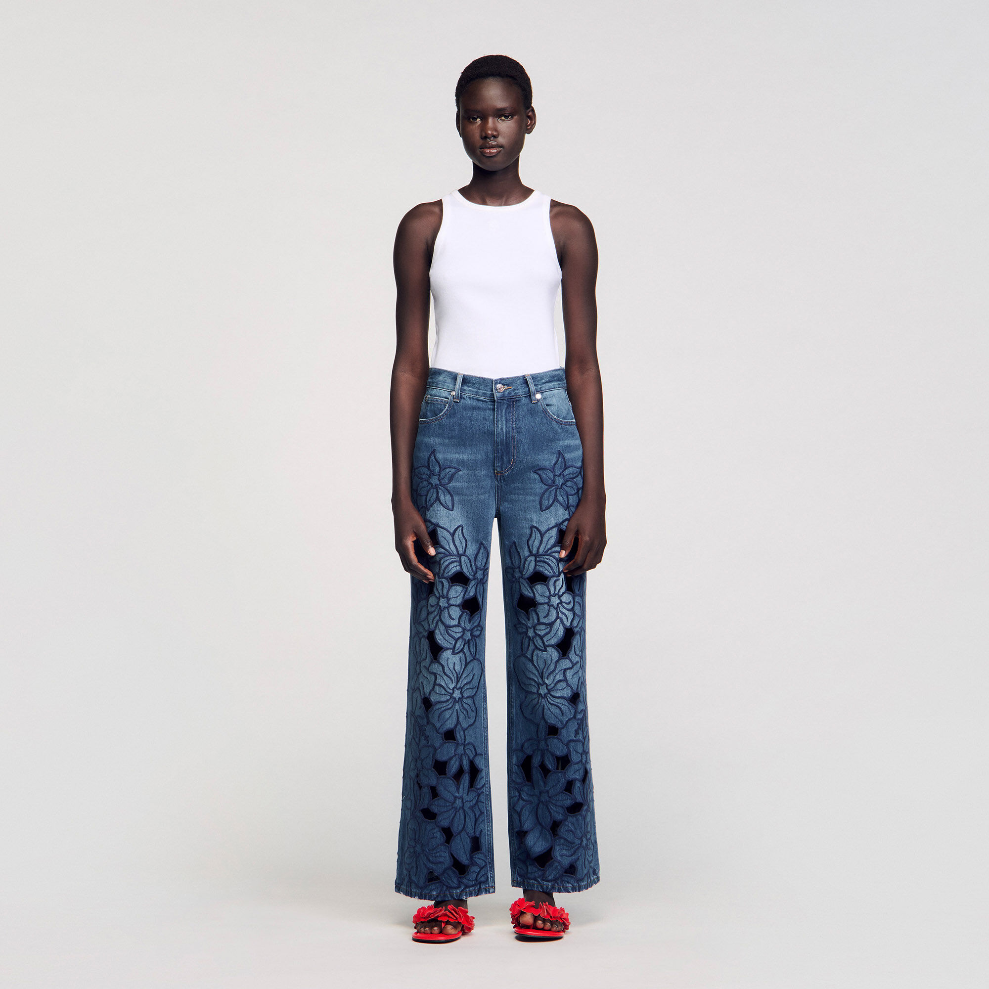 Geborduurde jeans