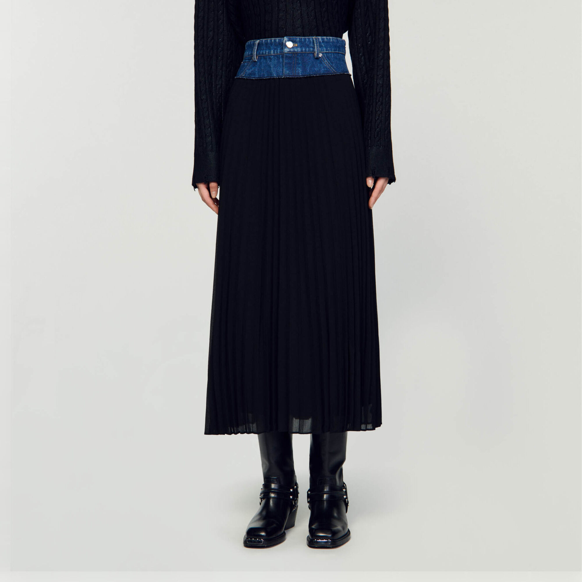 Lange plooirok met denim