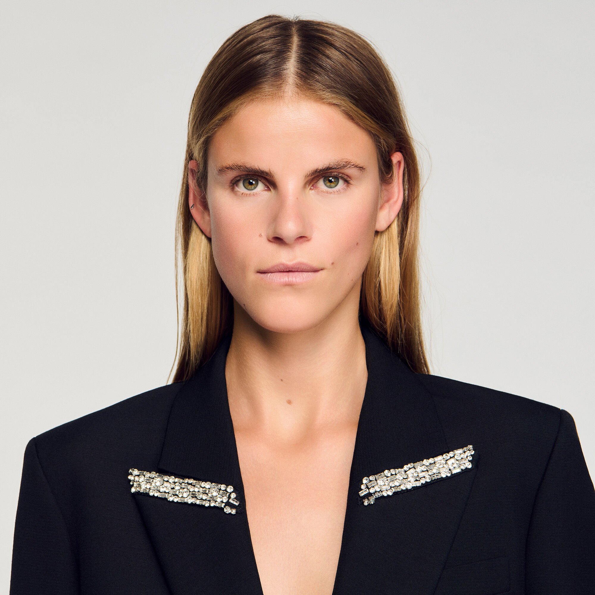 Jasje met stras kraag