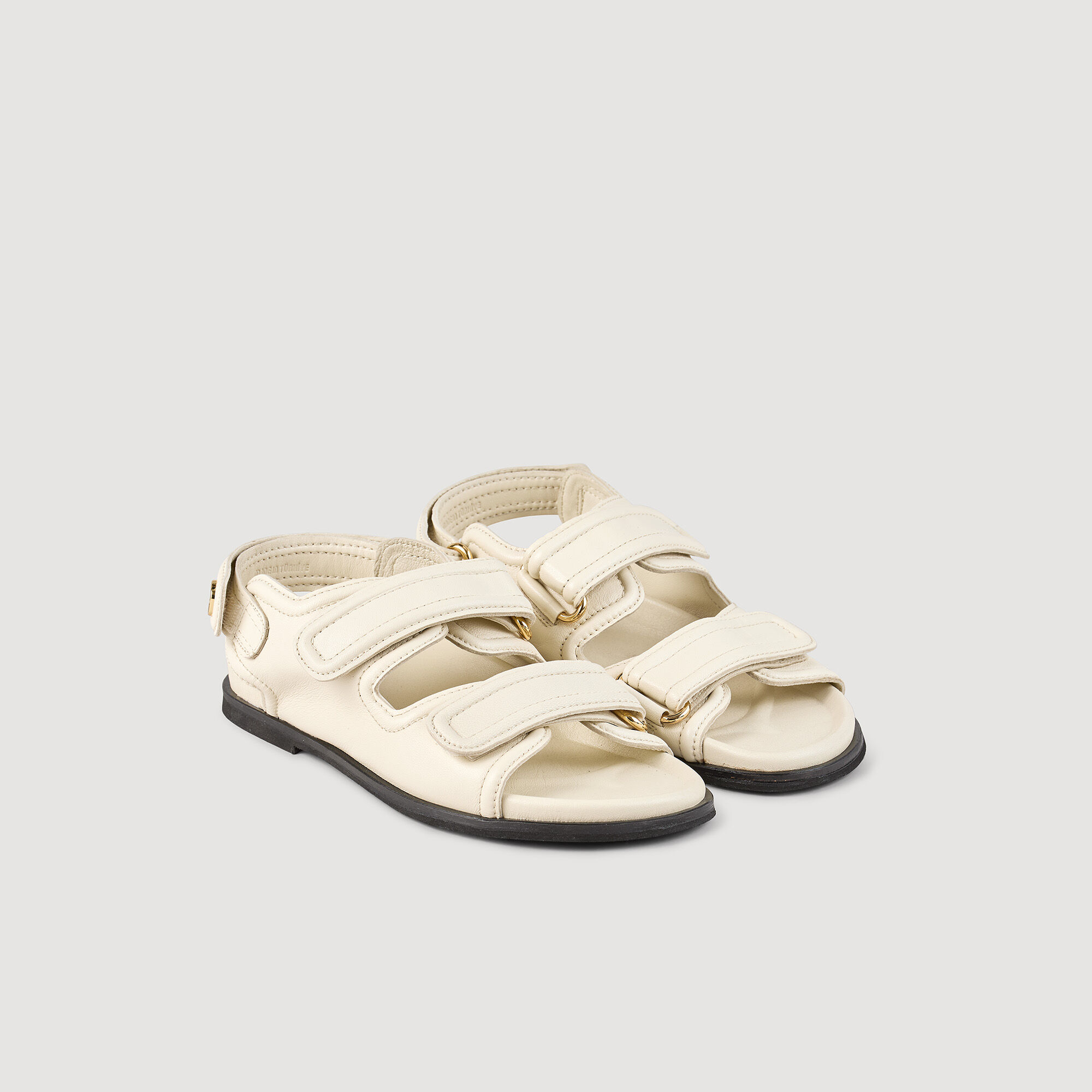 Sandalen van glad lamsleer