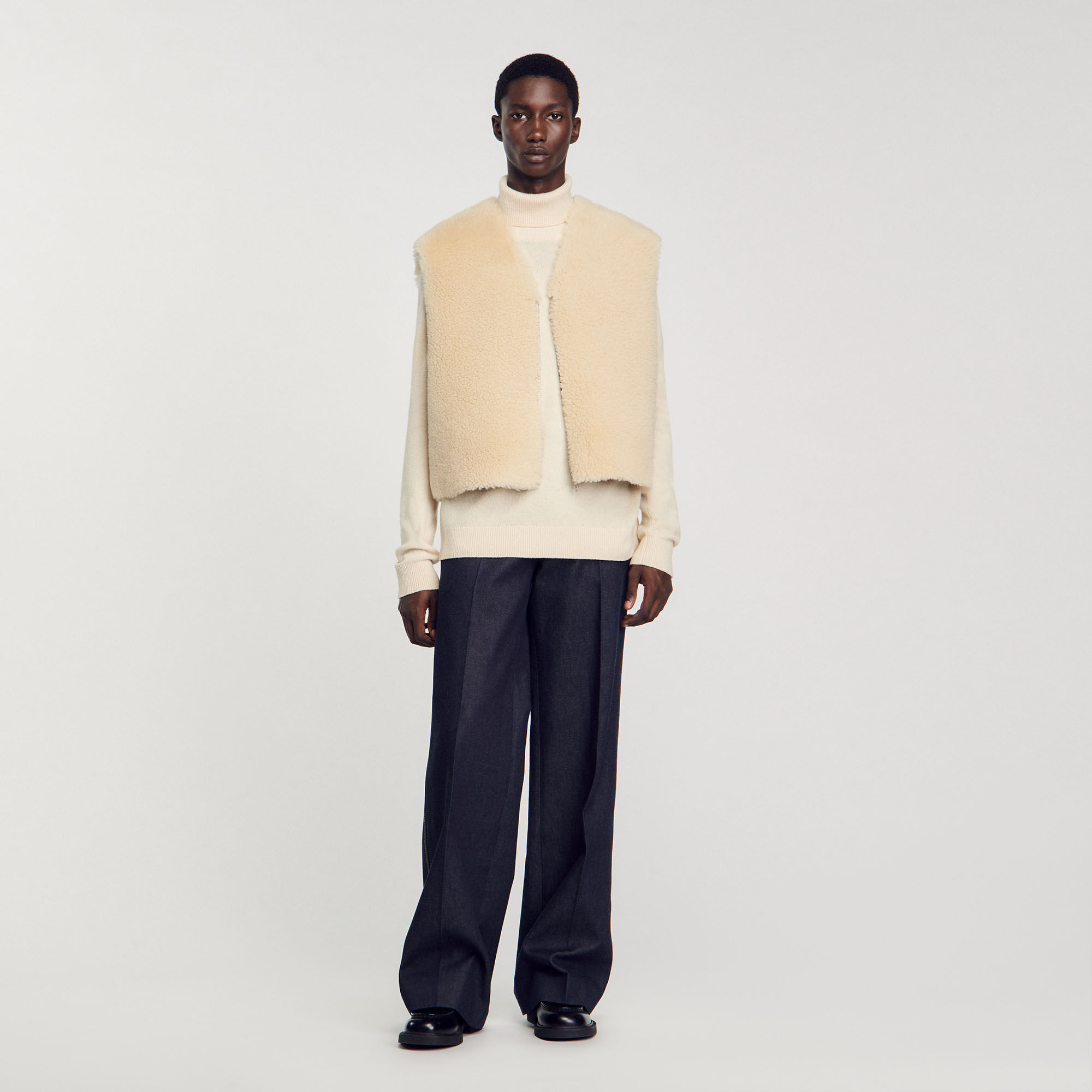 Gilet mouwloos omgekeerd schapenvacht