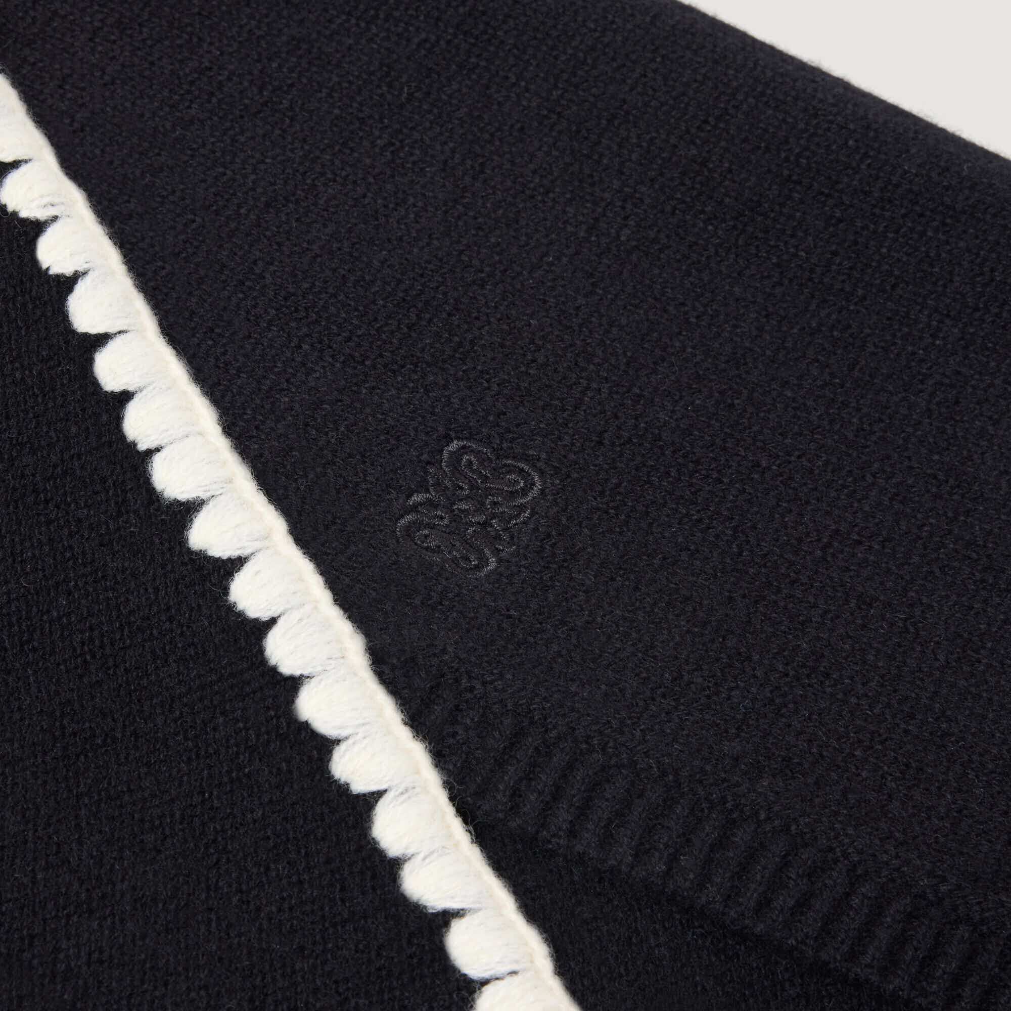 Sjaal van geribde wol Sjaal van geribde wol