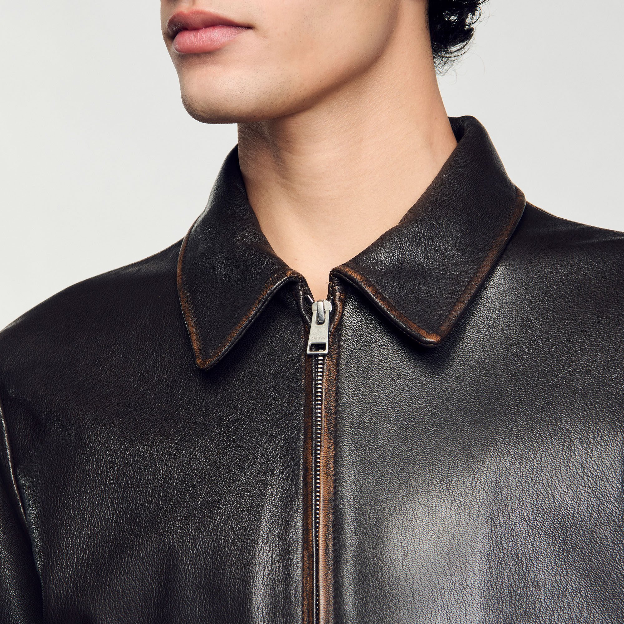 Leren jack verweerde look