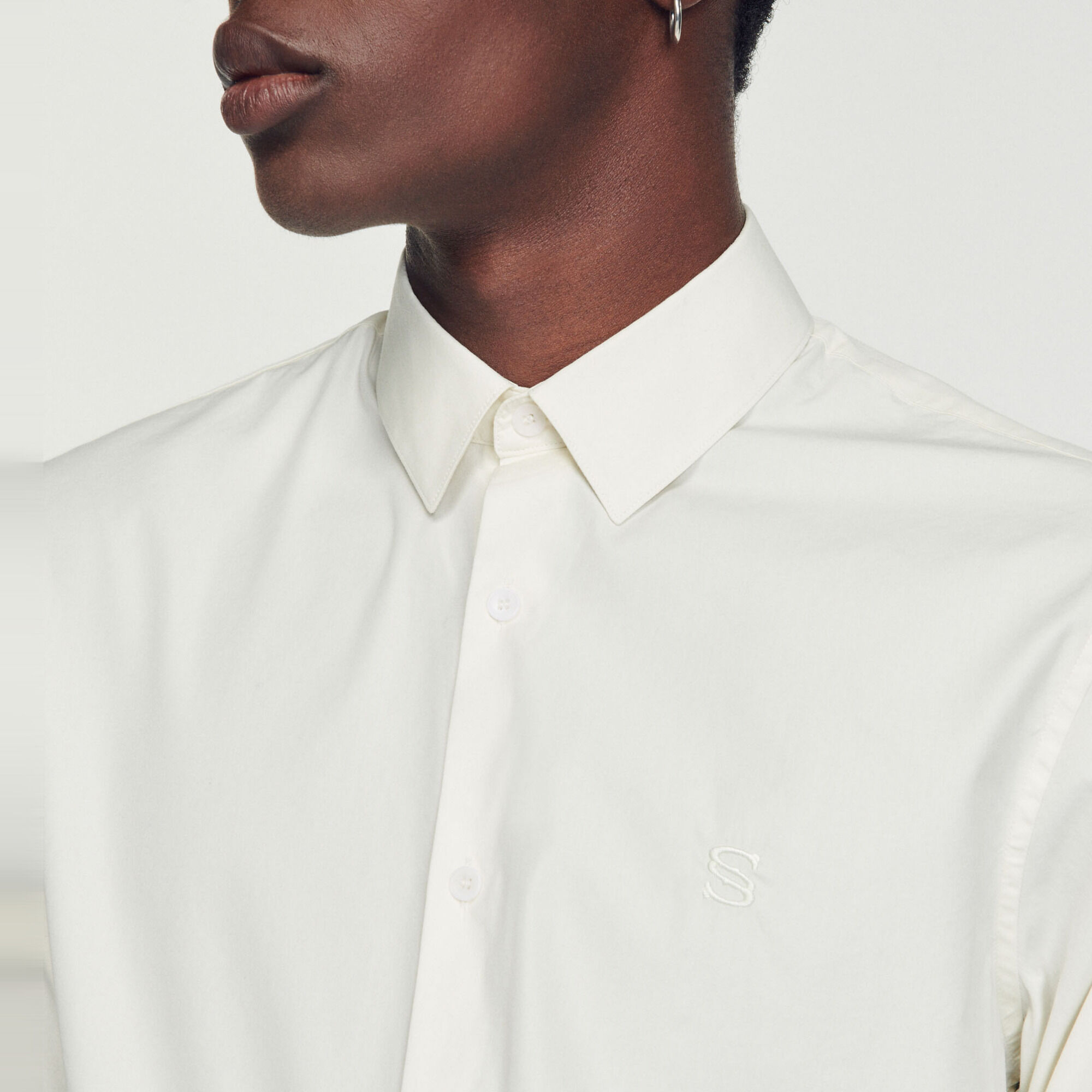 Katoenen blouse met geborduurd logo