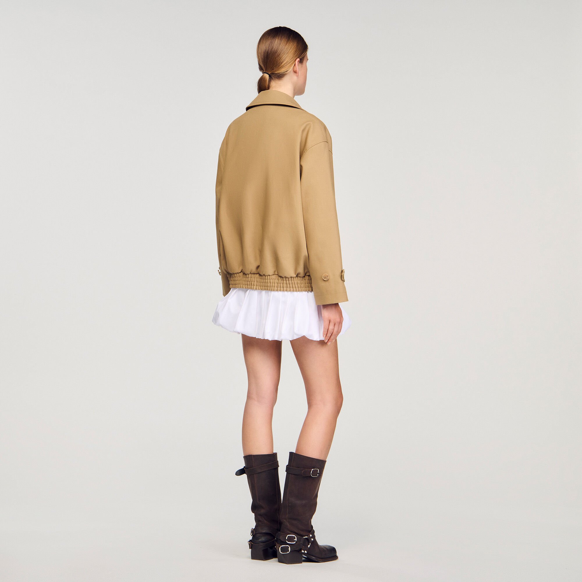 Korte oversized trench