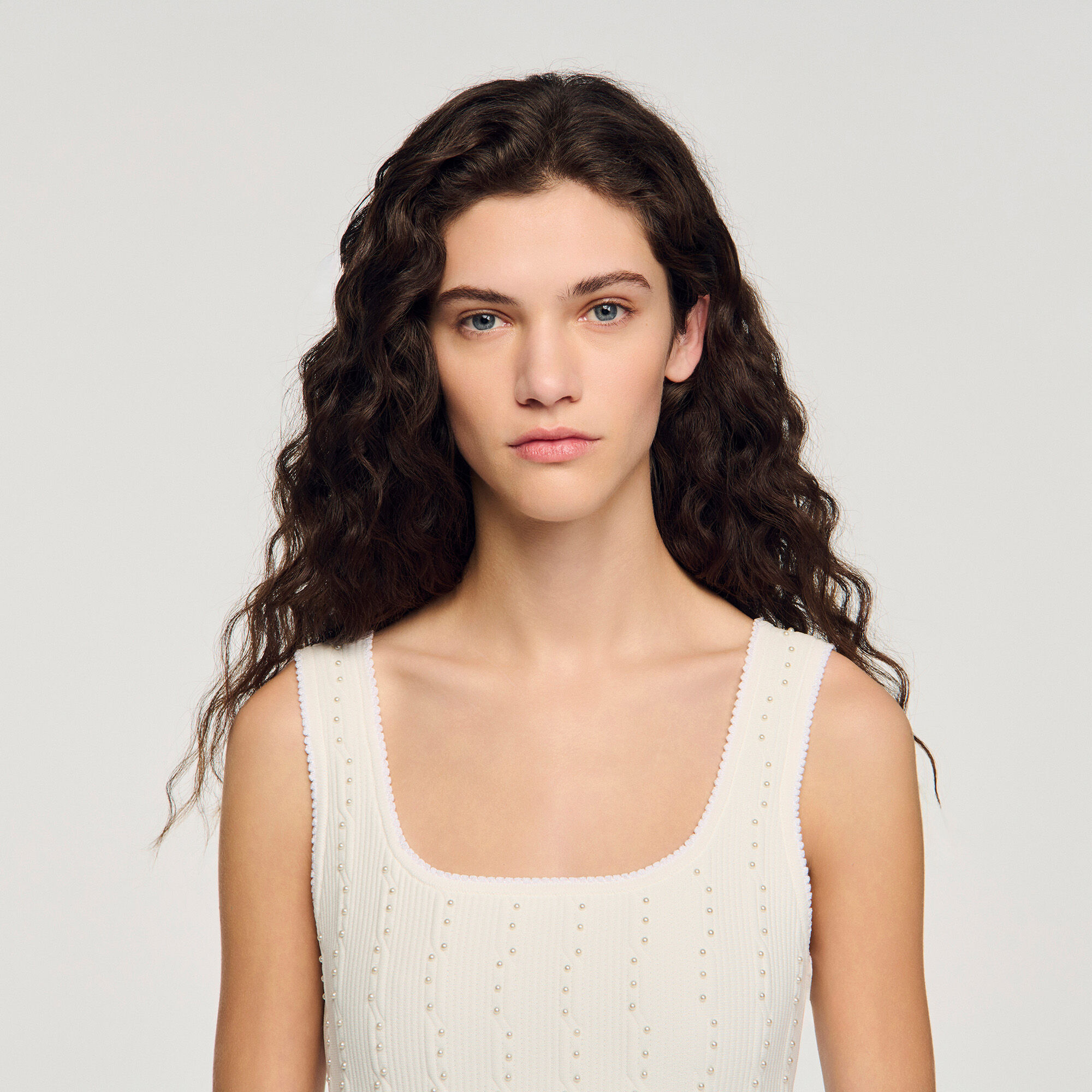 Korte gebreide jurk met parels