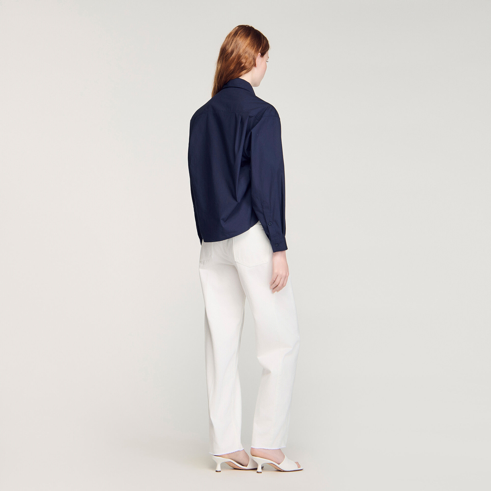 Katoenen blouse geborduurde bloemen