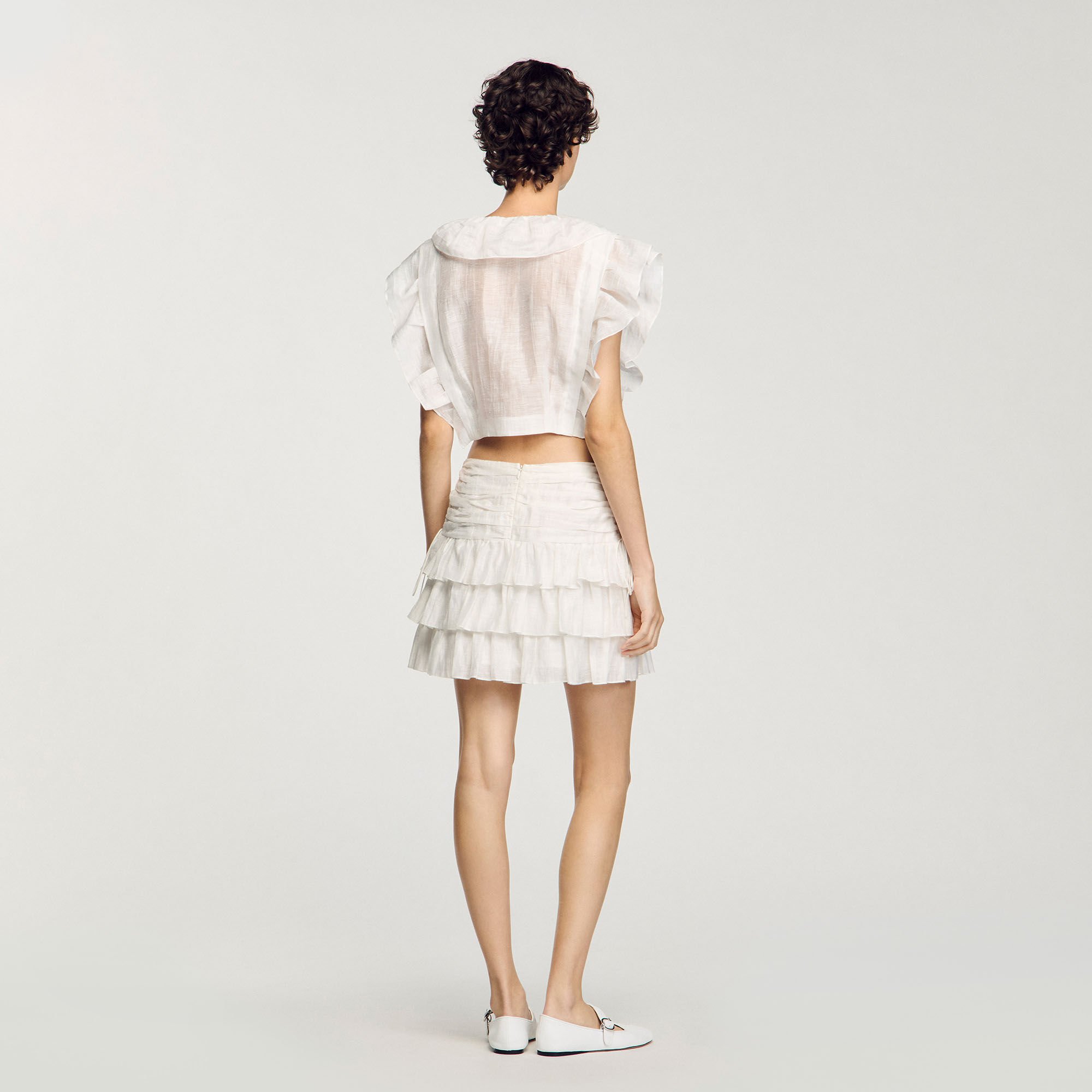 Korte top met volants
