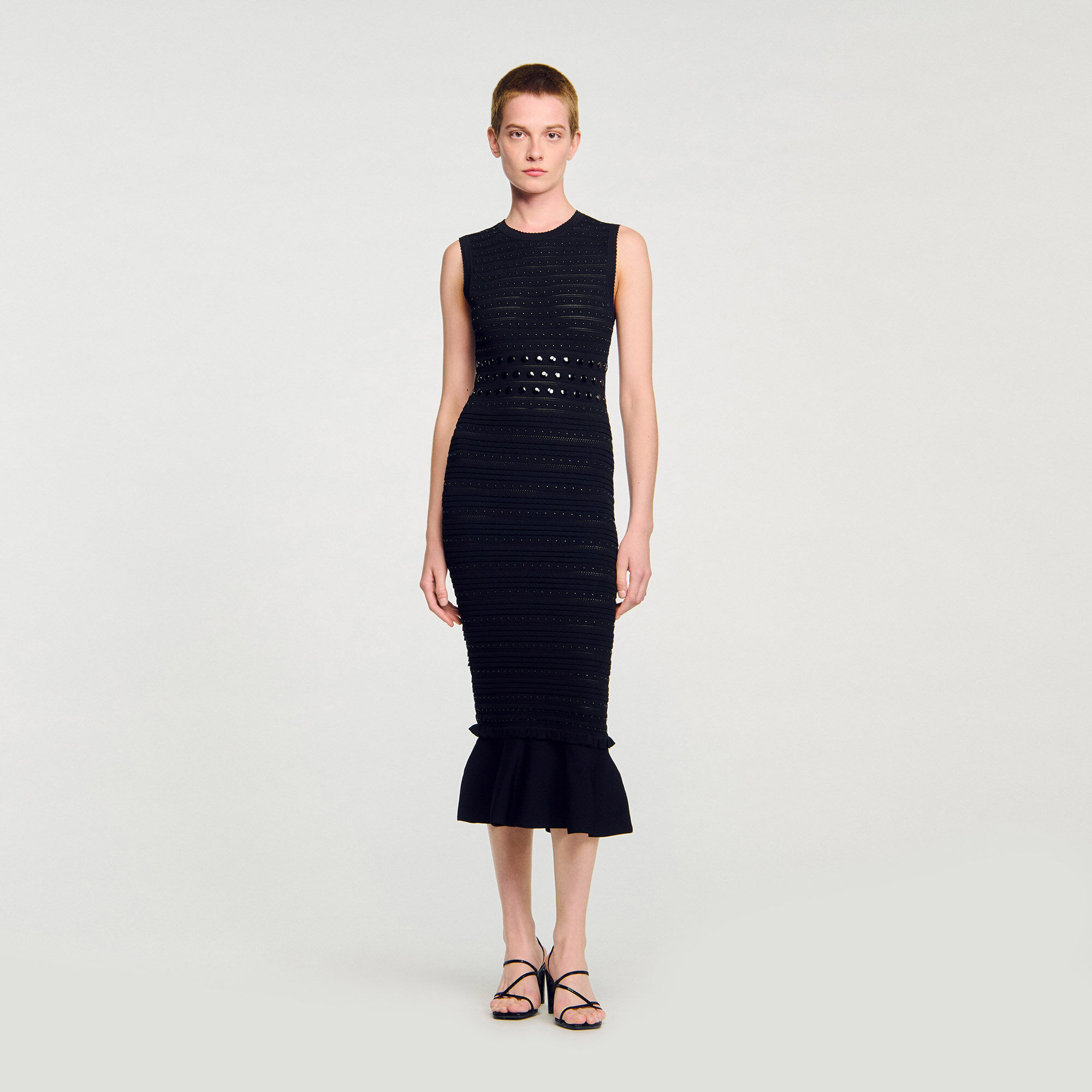 Lange jurk tricot met studs Lange jurk tricot met studs