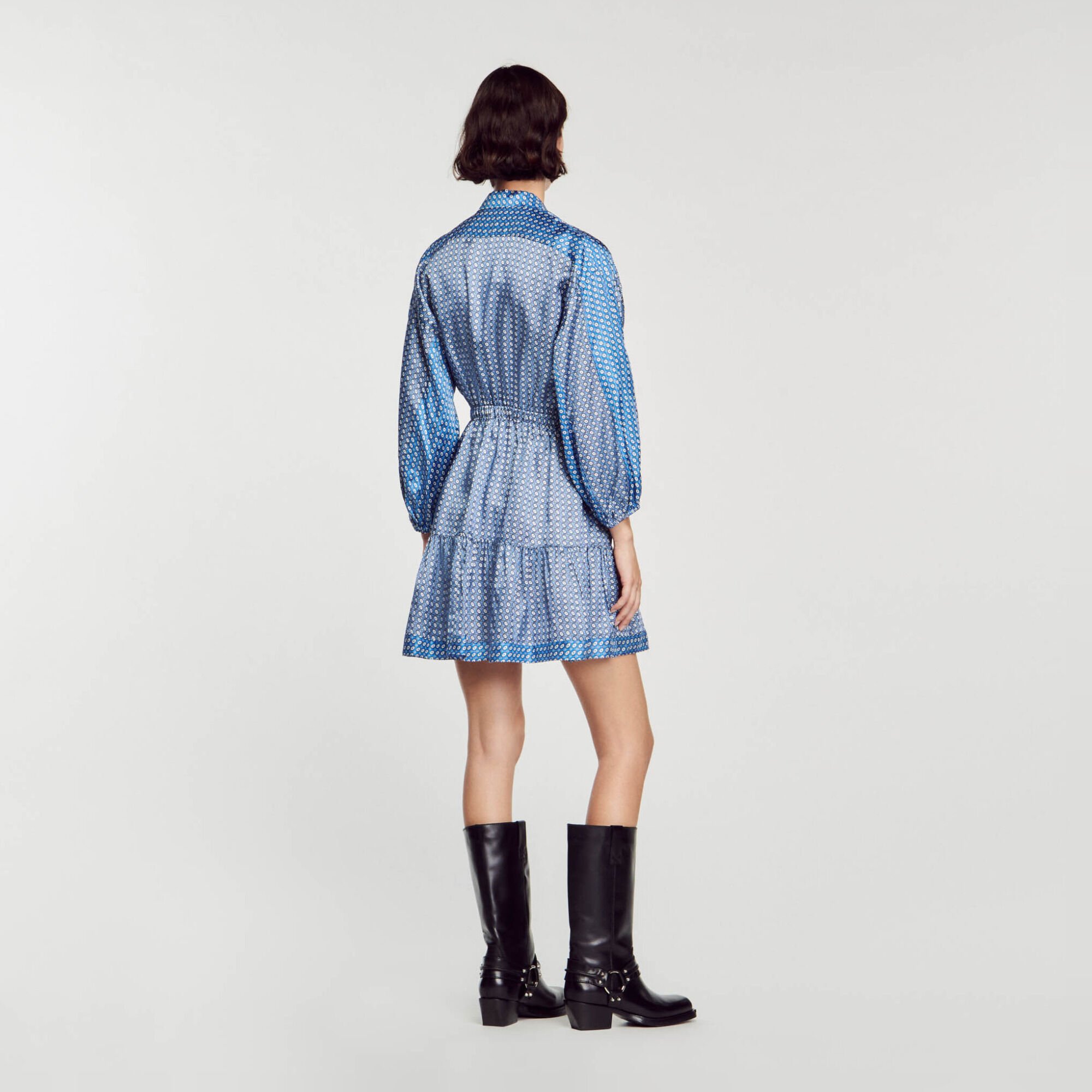 Korte jurk met stropdasprint