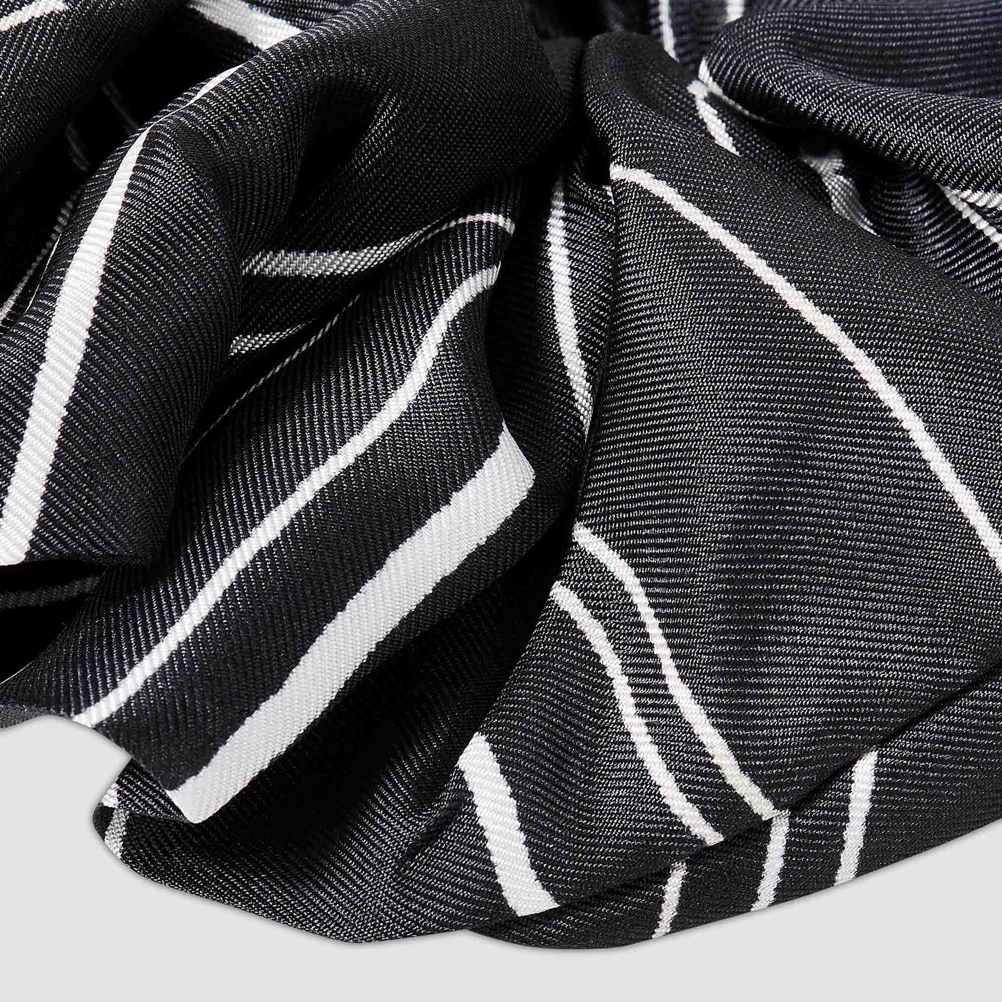 Scrunchie zijde gestreepte print
